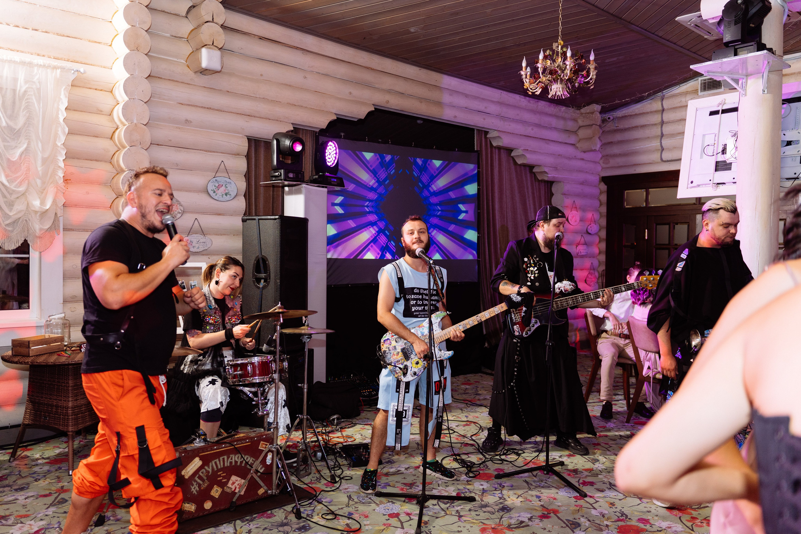 Свадьба Олега и Виктории в клубе «Ближняя дача»