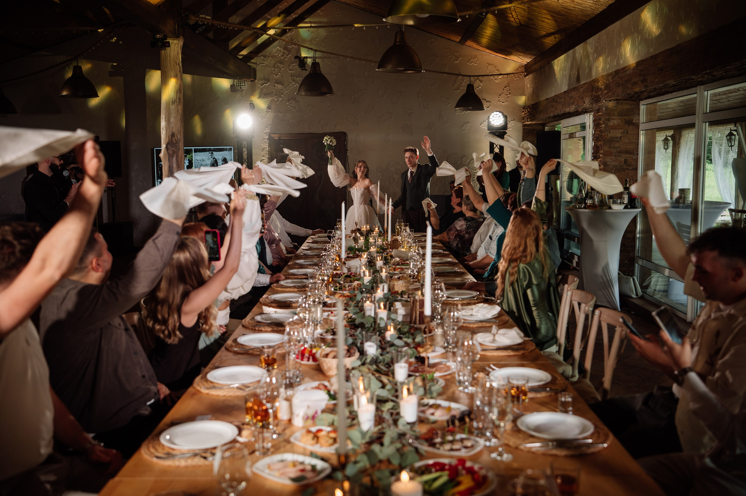 Свадебная фотосессия пары в Агроусадьбе Дачка бай
