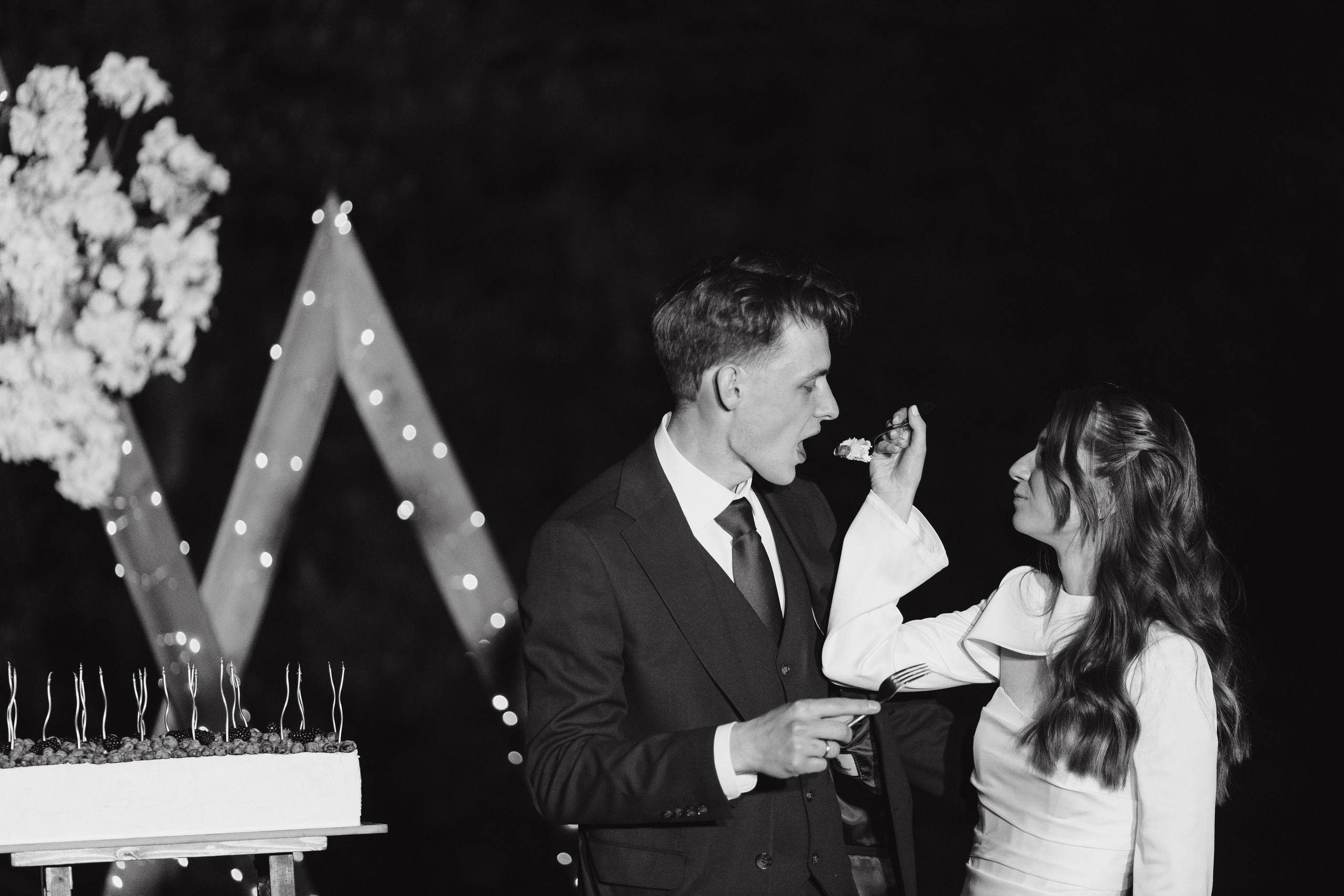 Свадебная фотосессия пары в Агроусадьбе Дачка бай