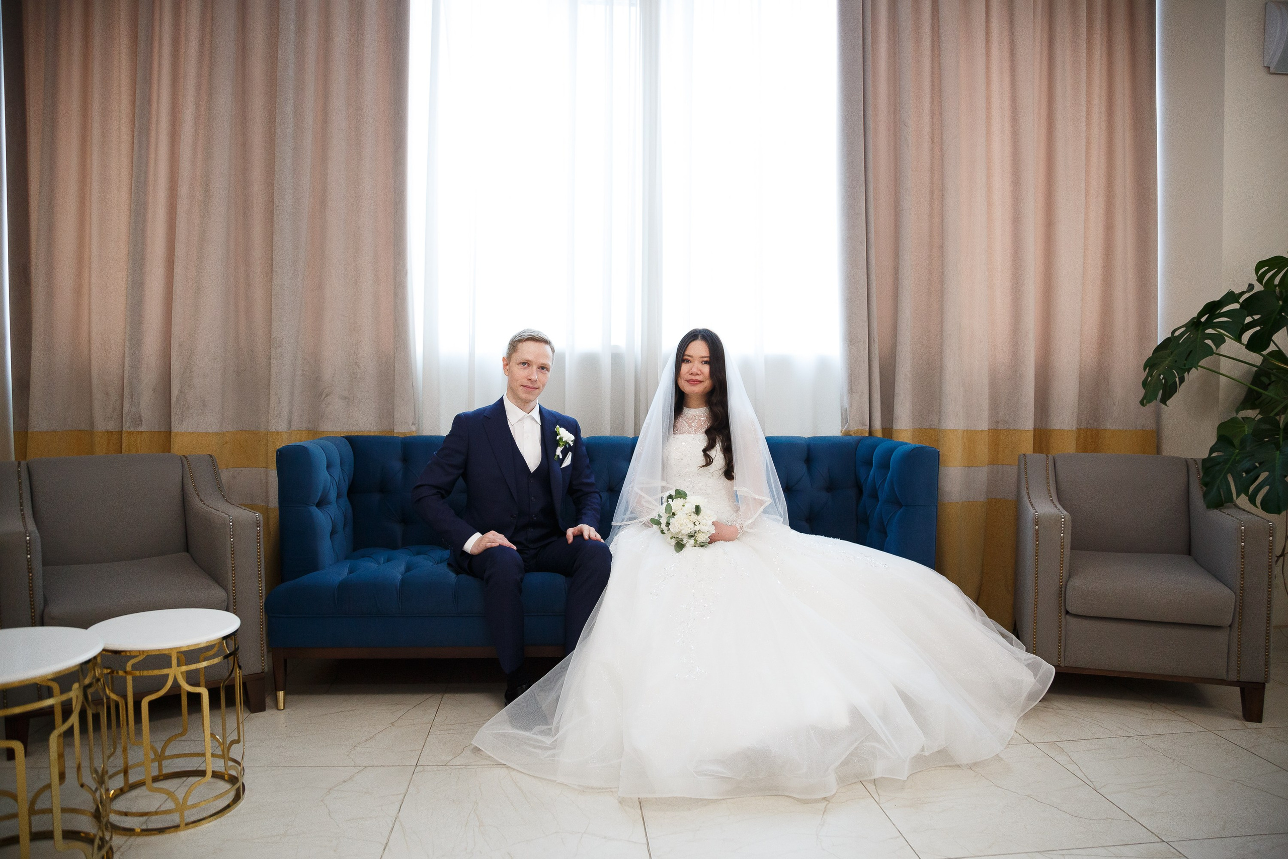 Роспись во Дворце бракосочетания № 4. Свадебный фотограф Арсений Юревич.