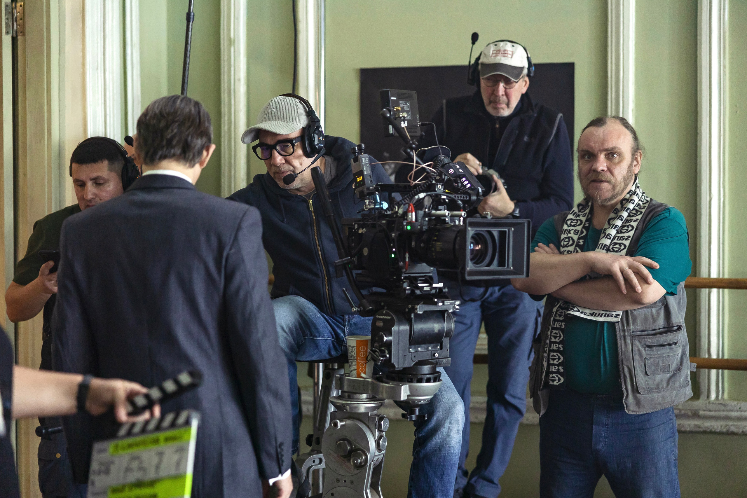 Сериал «13 Клиническая. Начало». Лисенкова Алиса — Фотограф, видеомейкер. Москва