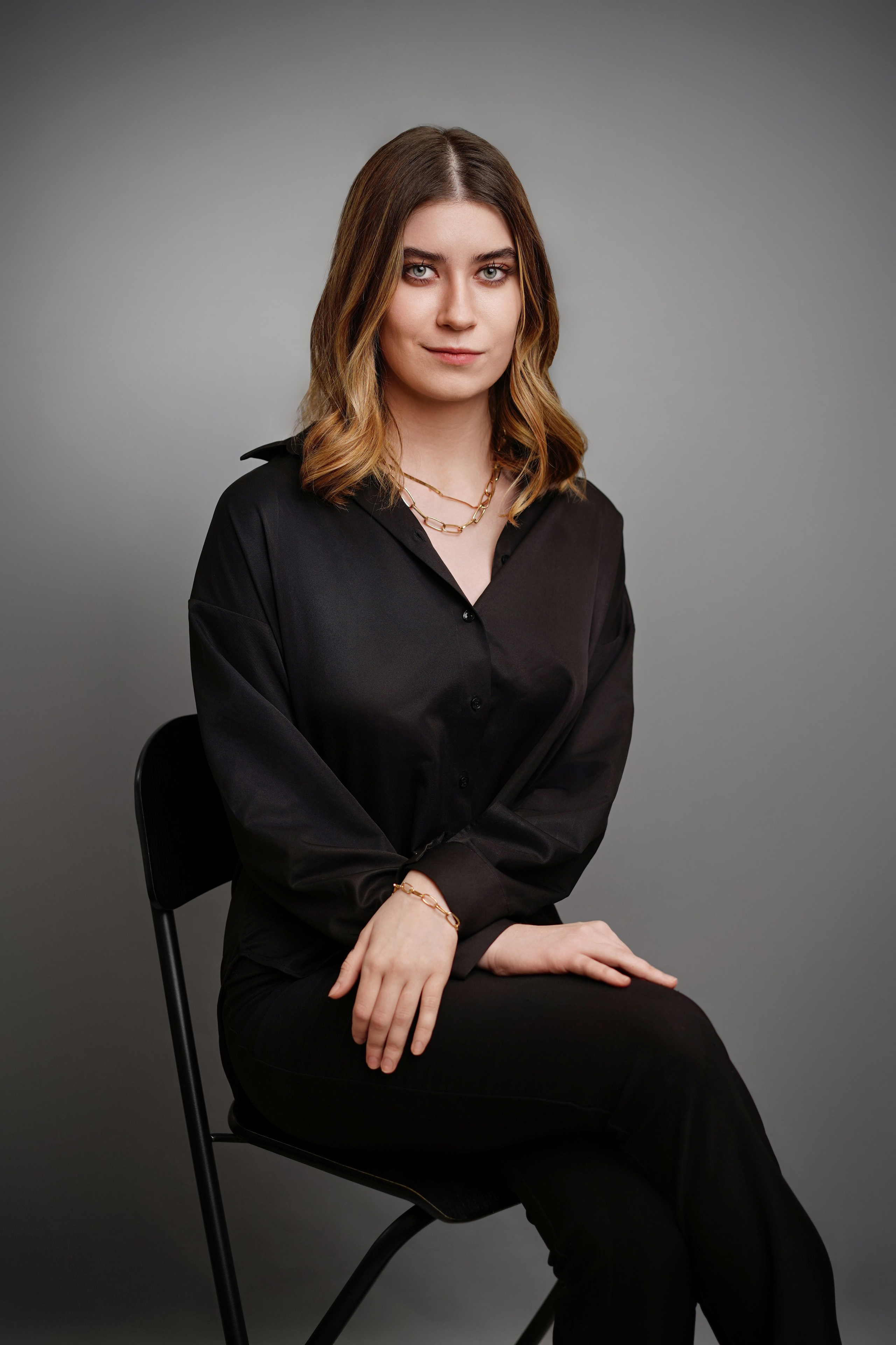 Стиль портрета в школе. GOTRA — выпускные альбомы в Тюмени