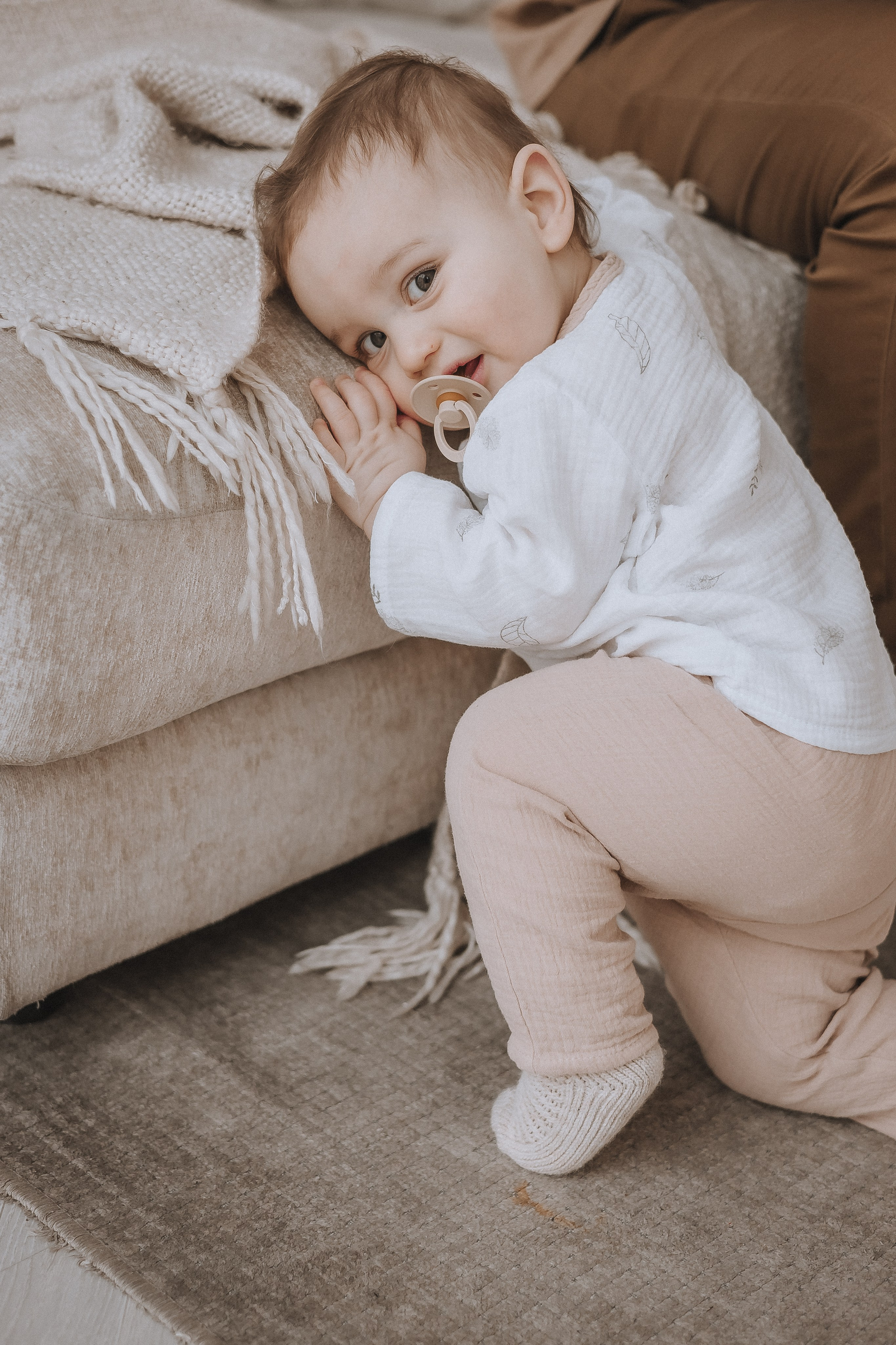 семейная фотосессия в студии с детьми в москве, детская фотосессия в фотостудии в москве, уютные нежные семейные фотосессии в москве, семейная беременная фотосессия в москве с детьми, фотосессия беременности с мужем в москве, светлые фотостудии в москве, стильные семейные фотосессии в москве, фотосессии в стиле lifestyle, фотосессии в стиле лайфстайл в москве, Семейная фотография в москве , семейный фотограф в москве , семейная фотосессия в москве , семья , детская фотография , фотограф , женский портрет , фотосессия , детский портрет , детский фотограф , lovestory , новогодняя фотосессия , детское фото , детская фотосессия , эмоциональные семейные фотосессии в москве, портретная фотография в москве, заказать семейный фотоальбом в москве