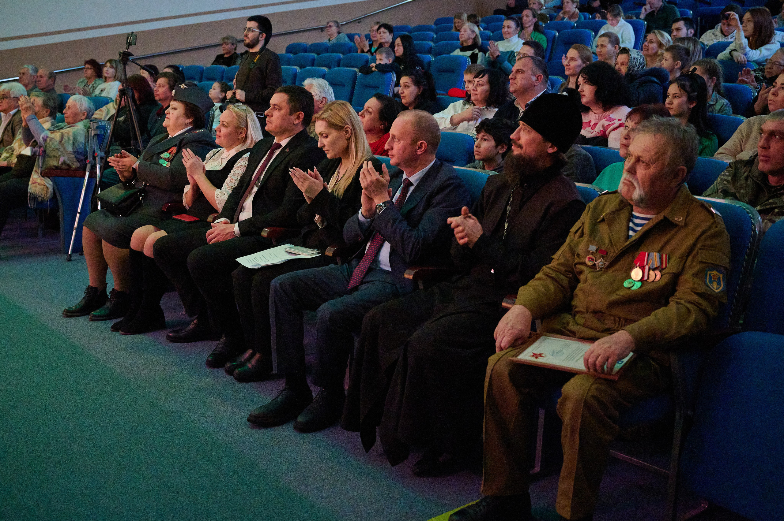 23 февраля Марьина роща. Жизнь курорта Кабардинка в фотографиях