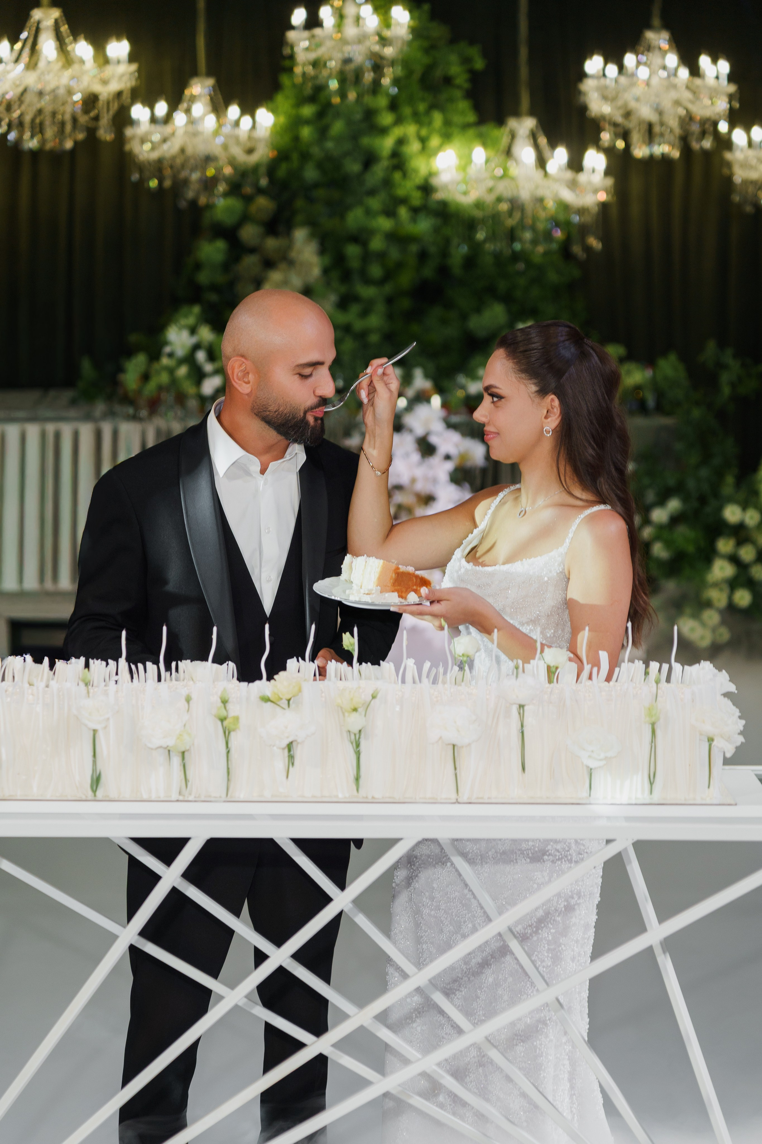 Сватовство в Краснодаре от лучших свадебных фотографов и операторов ТВИНС СТУДИО. ТВИНС СТУДИО — лучшие свадебные фотографы и видеографы в Краснодаре