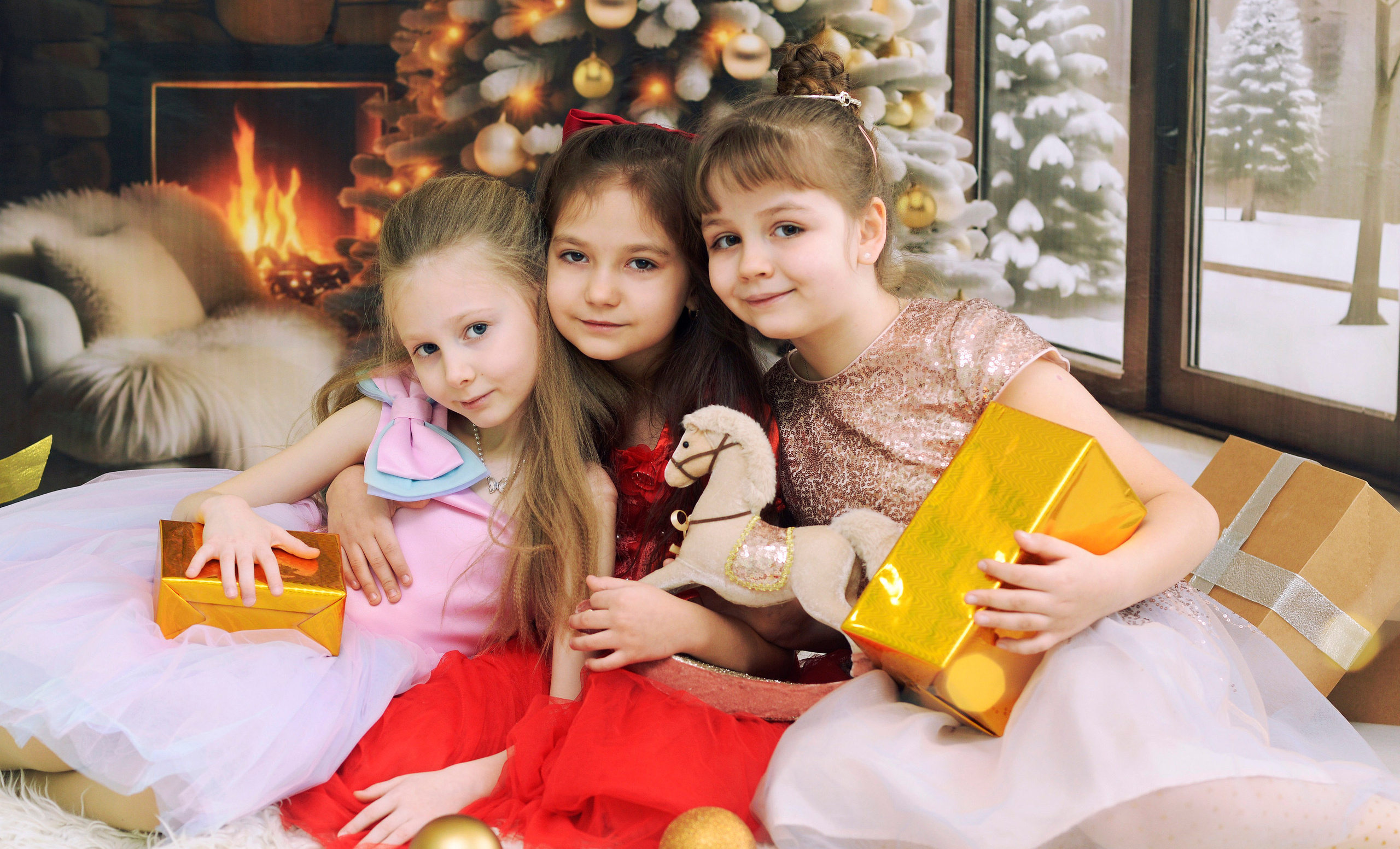 Фотоальбомы и фотокниги для детских садов. Фотограф в Приморско-Ахтарске — Свадьбы, Школы, Фотоальбомы