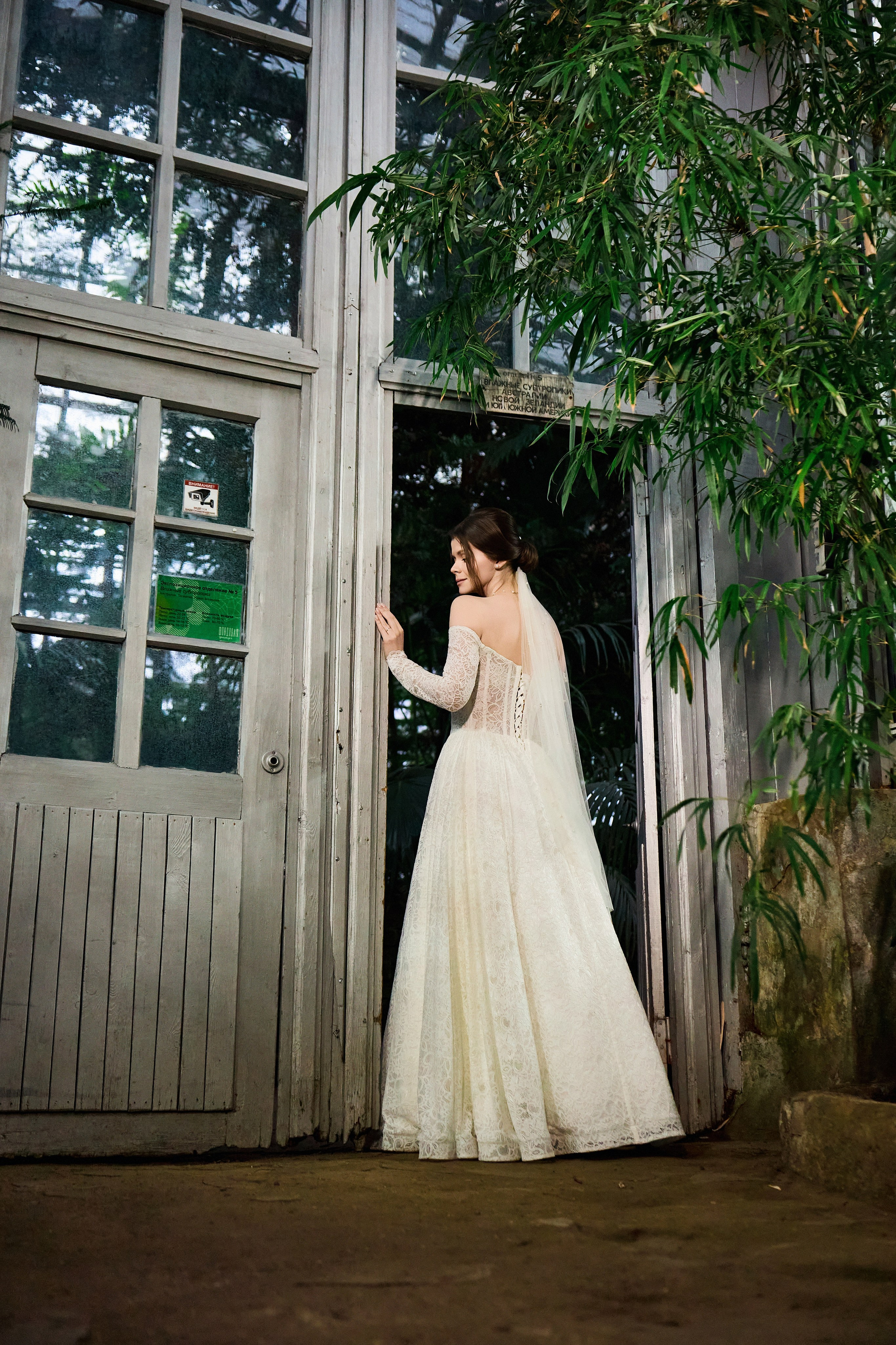 Классические сборы в отеле. Роспись в 4 ЗАГСе и съемка в оранжерее Цицина РАН. Любовь Юсупова. Фотограф