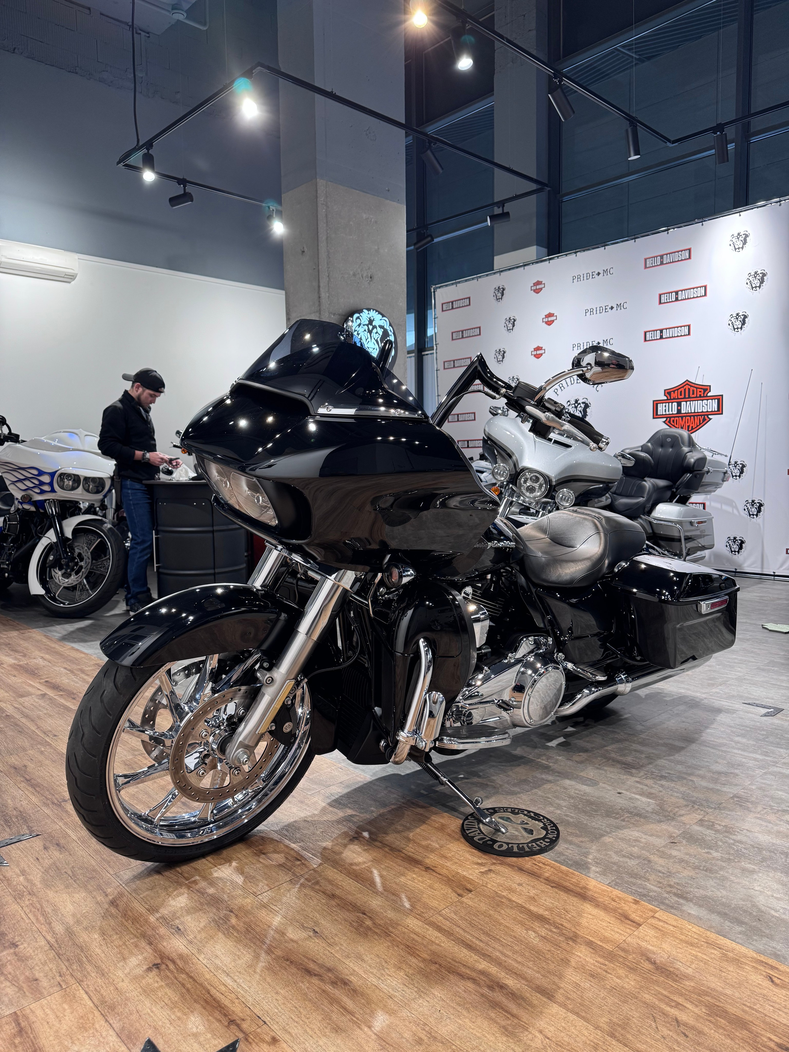 2020 Road Glide F47 Arlen Ness. Hello Davidson, Москва. Только хорошие мотоциклы…