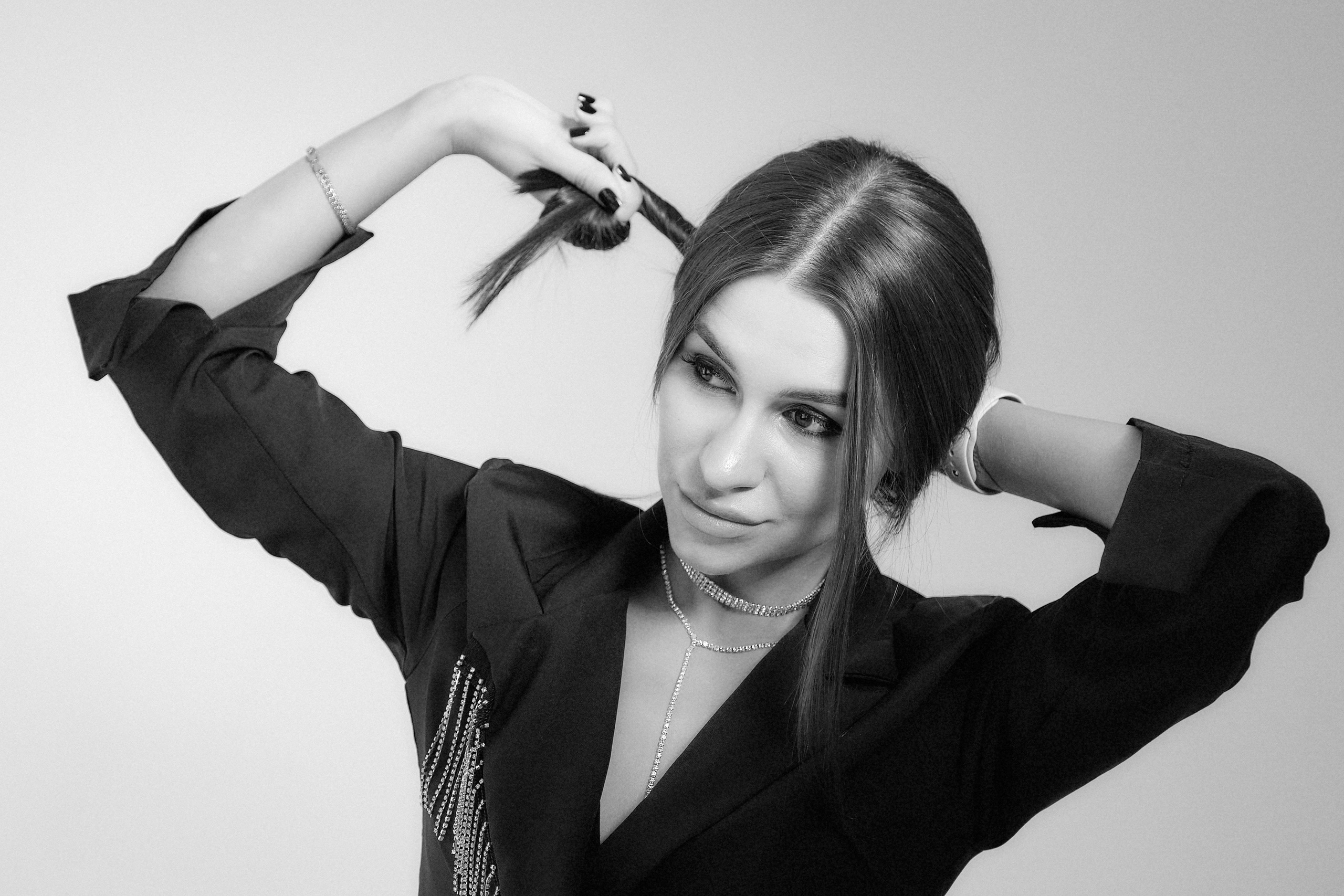 Позы для фотосессии. Красивый портрет девушки Самара