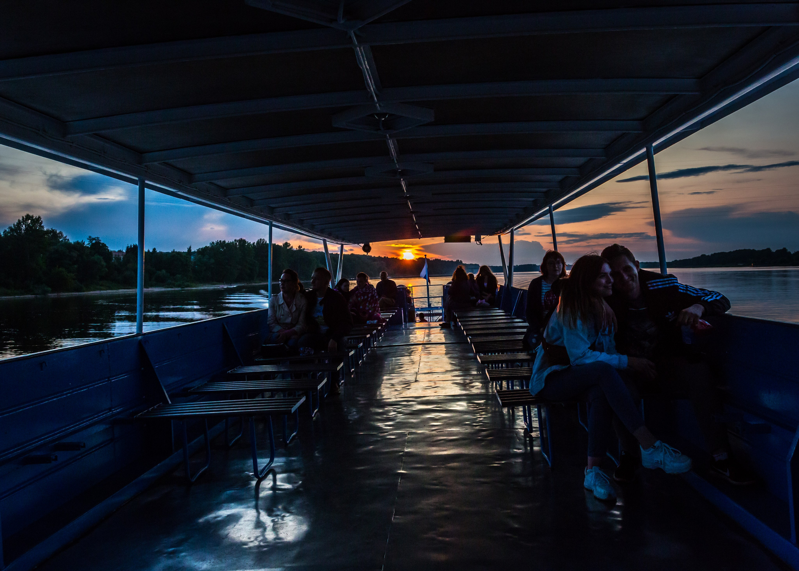 КАПИТАН МАРИНА. Контакты