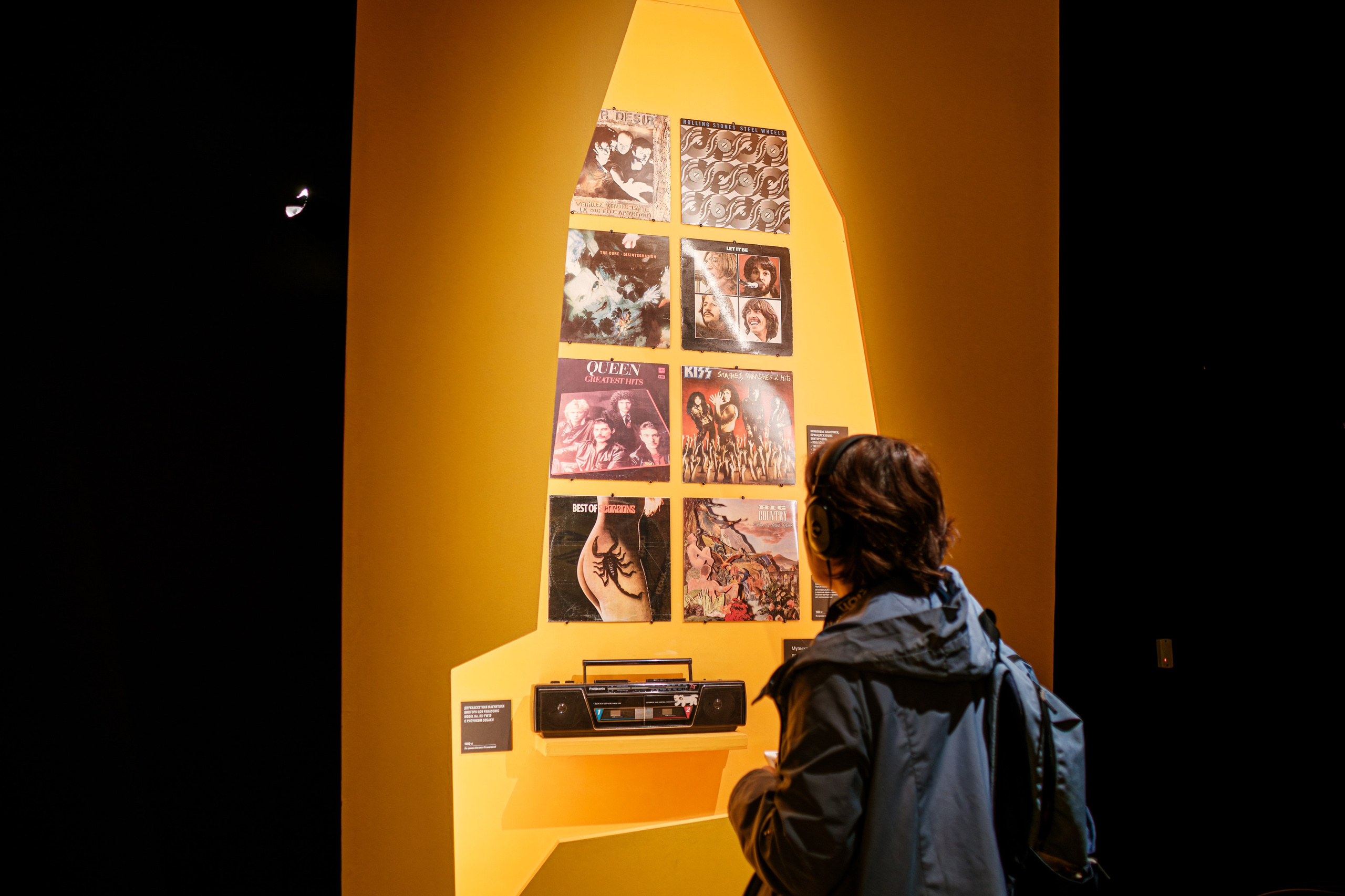 «Виктор Цой. Легенда» Выставка-байопик. Фотограф Балаев Михаил