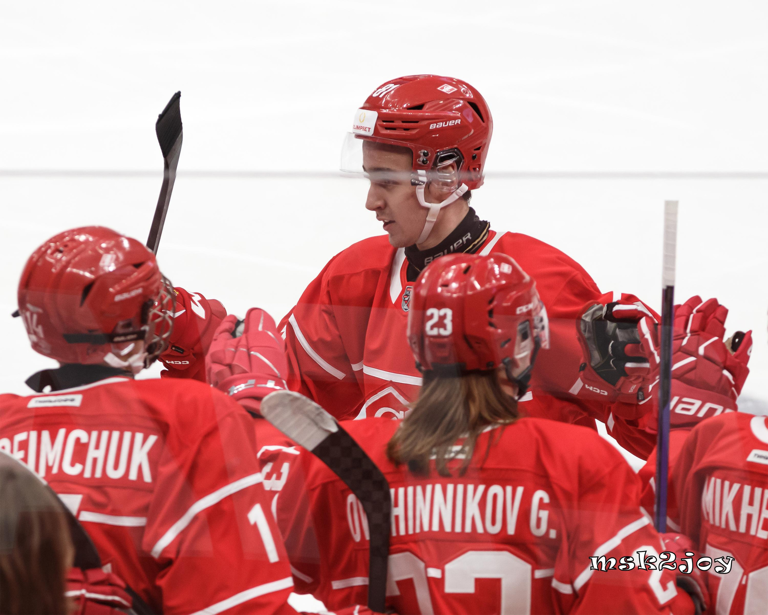 Фоторепортаж. МХЛ. МХК Спартак — Академия Михайлова. Михаил Тоцкий портретный и репортажный фотограф в Москве