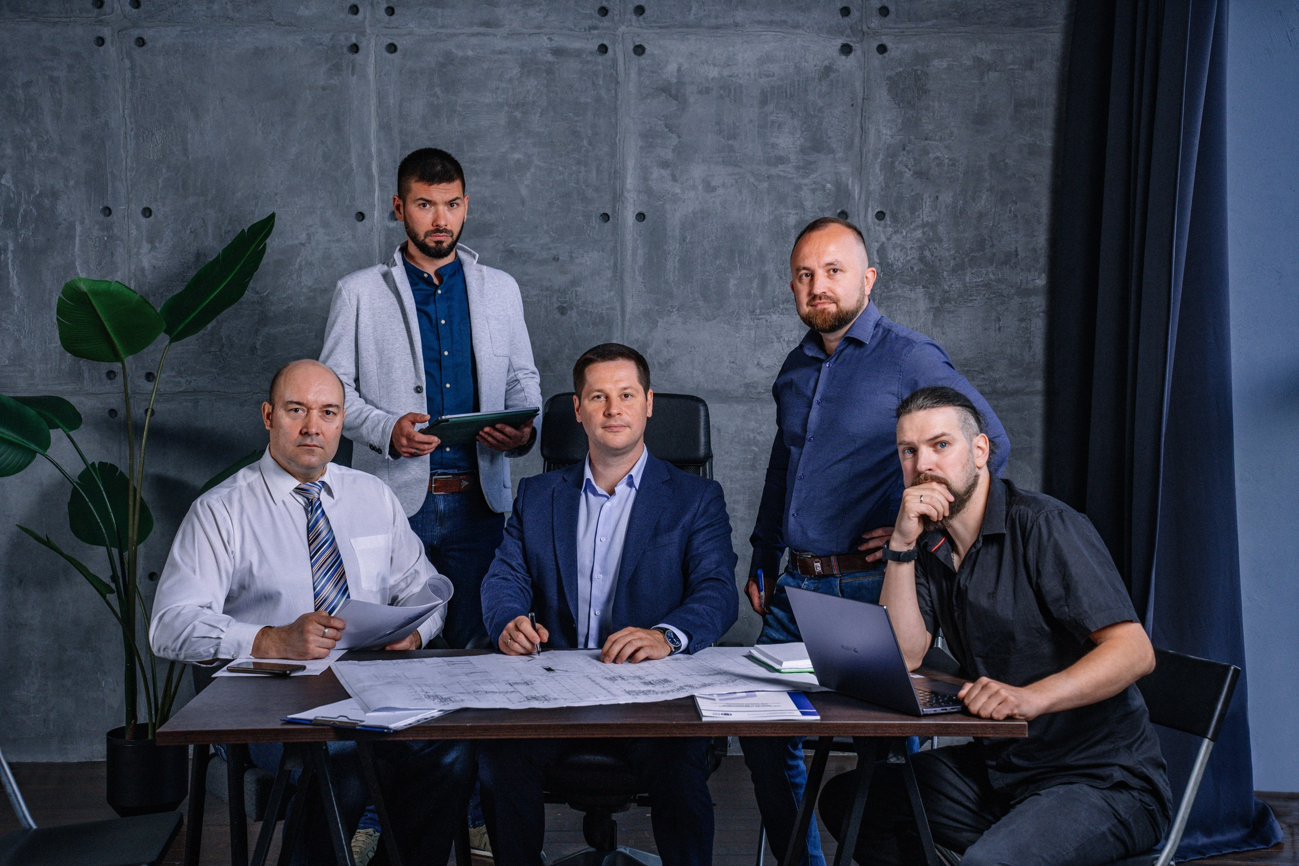 Бизнес фотосессия для строительной компании