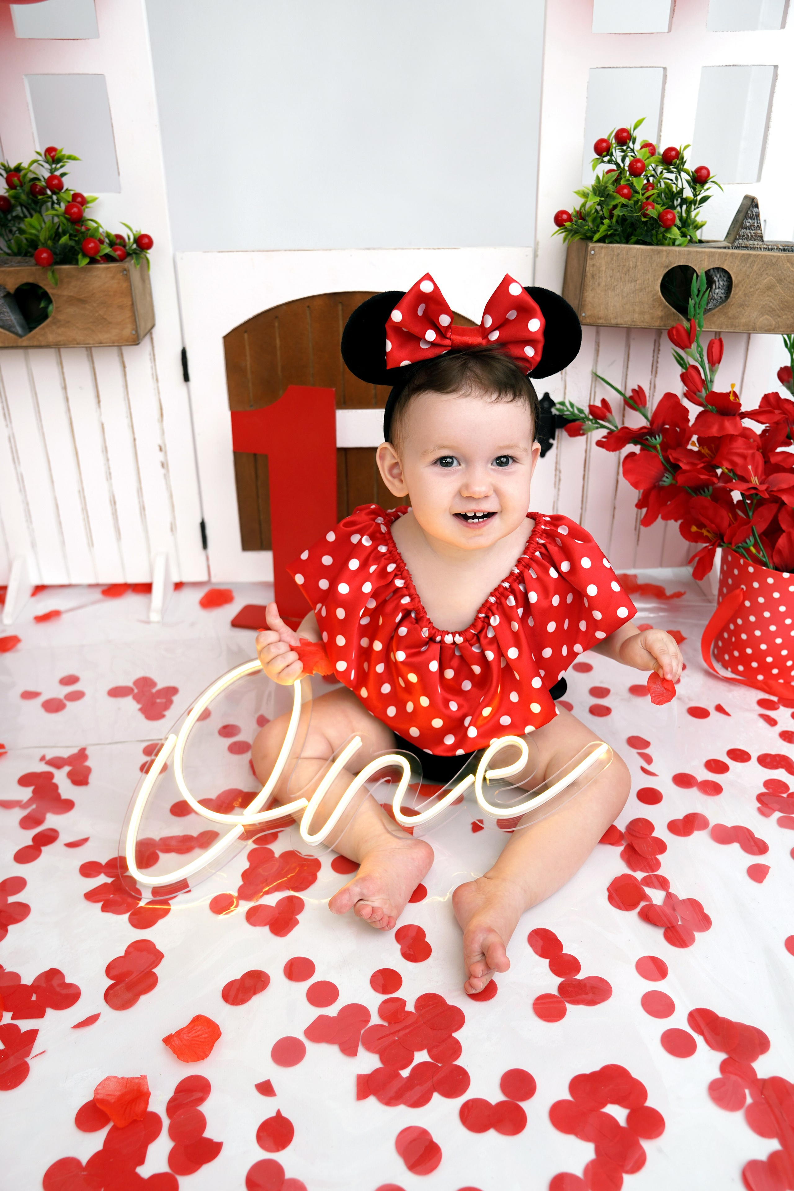 Фотосессия ГОДОВАСИЕ. Фотограф новорожденных, детей до года и беременных в Симферополе