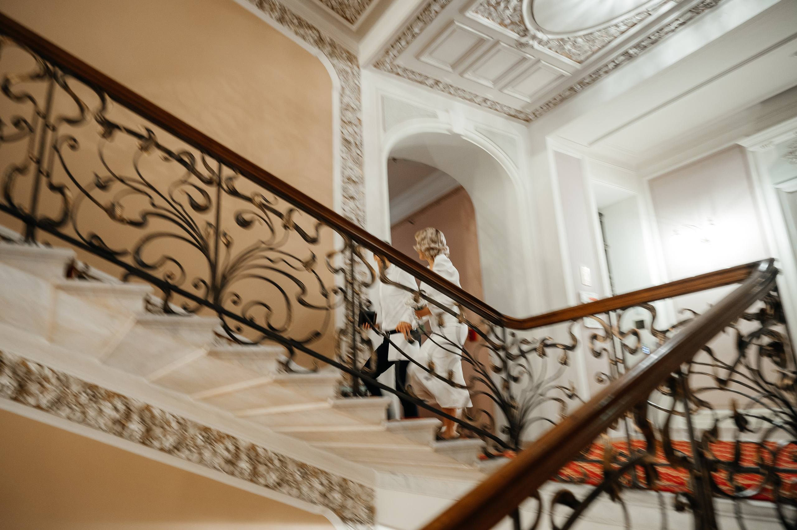 Лучшие отели для свадебного утра в Москве. Свадебный видеограф в Москве Никонова Анна