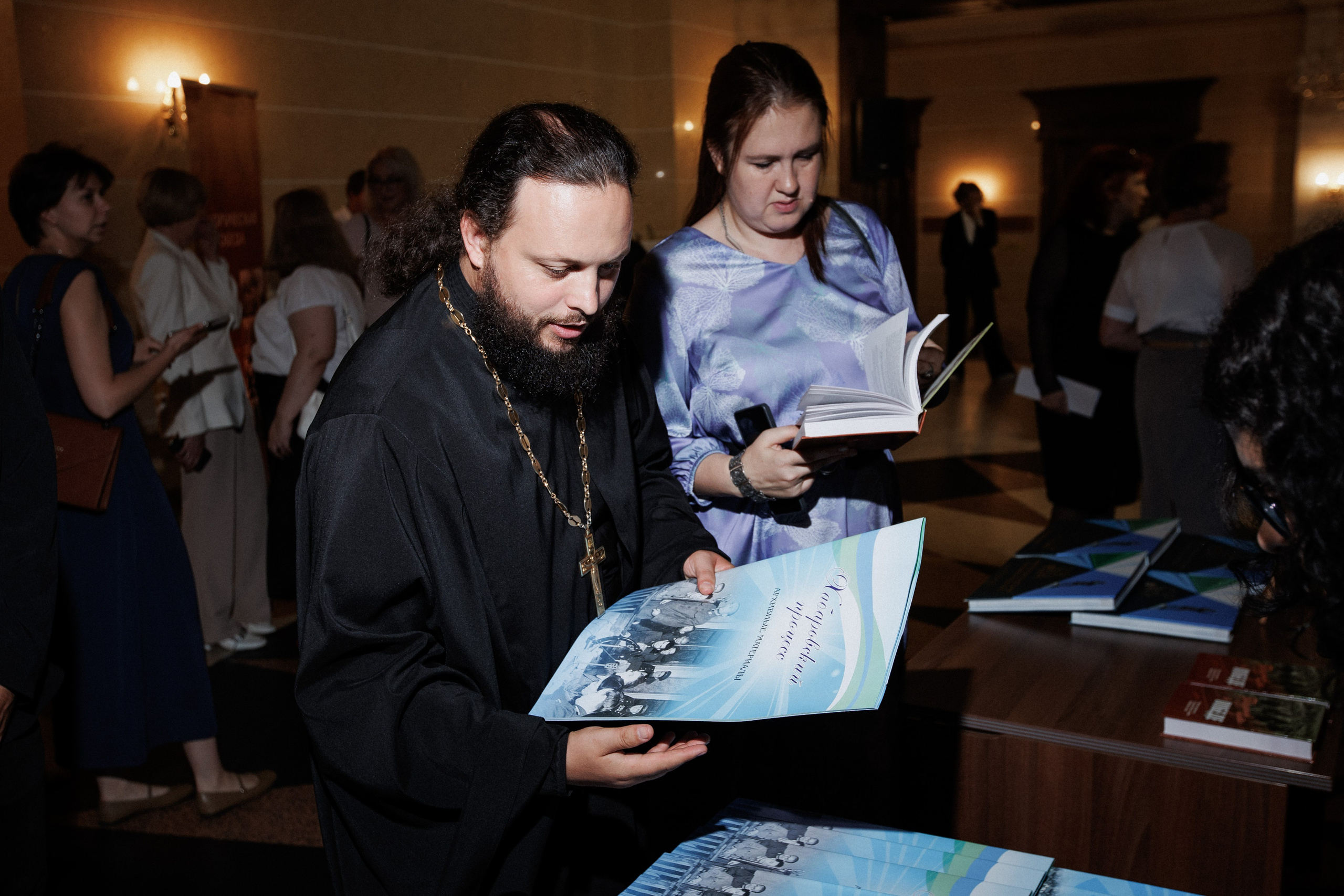 ПРЕЗЕНТАЦИЯ КНИГИ — 80 ЛЕТ ПОБЕДЫ. СВОИ. ФОТООТЧЕТЫ-СОБЫТИЯ-МЕСТА