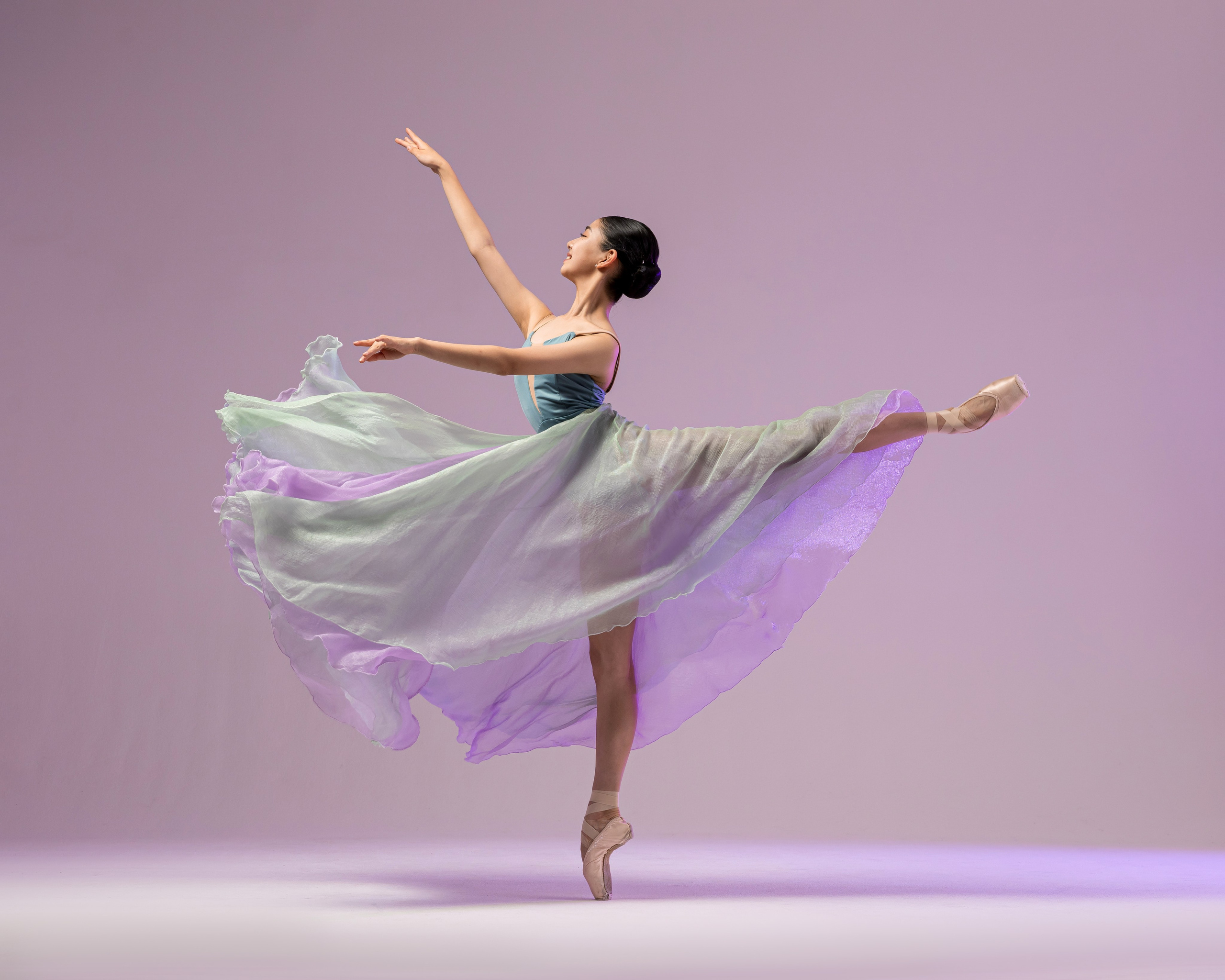Изумрудно-сиреневая воздушная юбка напрокат для фотосессии. Балетный фотограф Алина Ханько — Душа Балета