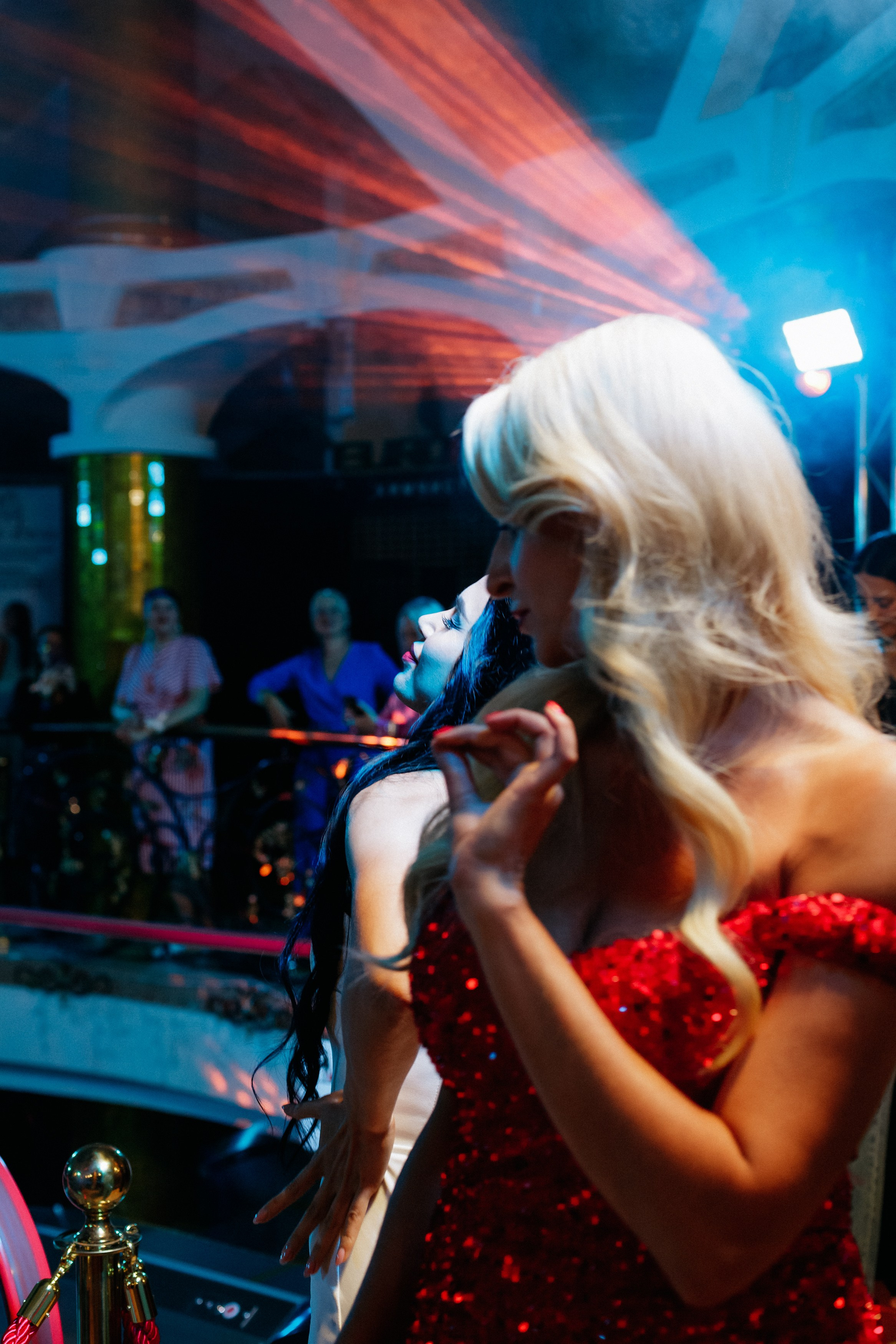 20 лет студии красоты Юлии Харченко. СВОИ. ФОТООТЧЕТЫ-СОБЫТИЯ-МЕСТА