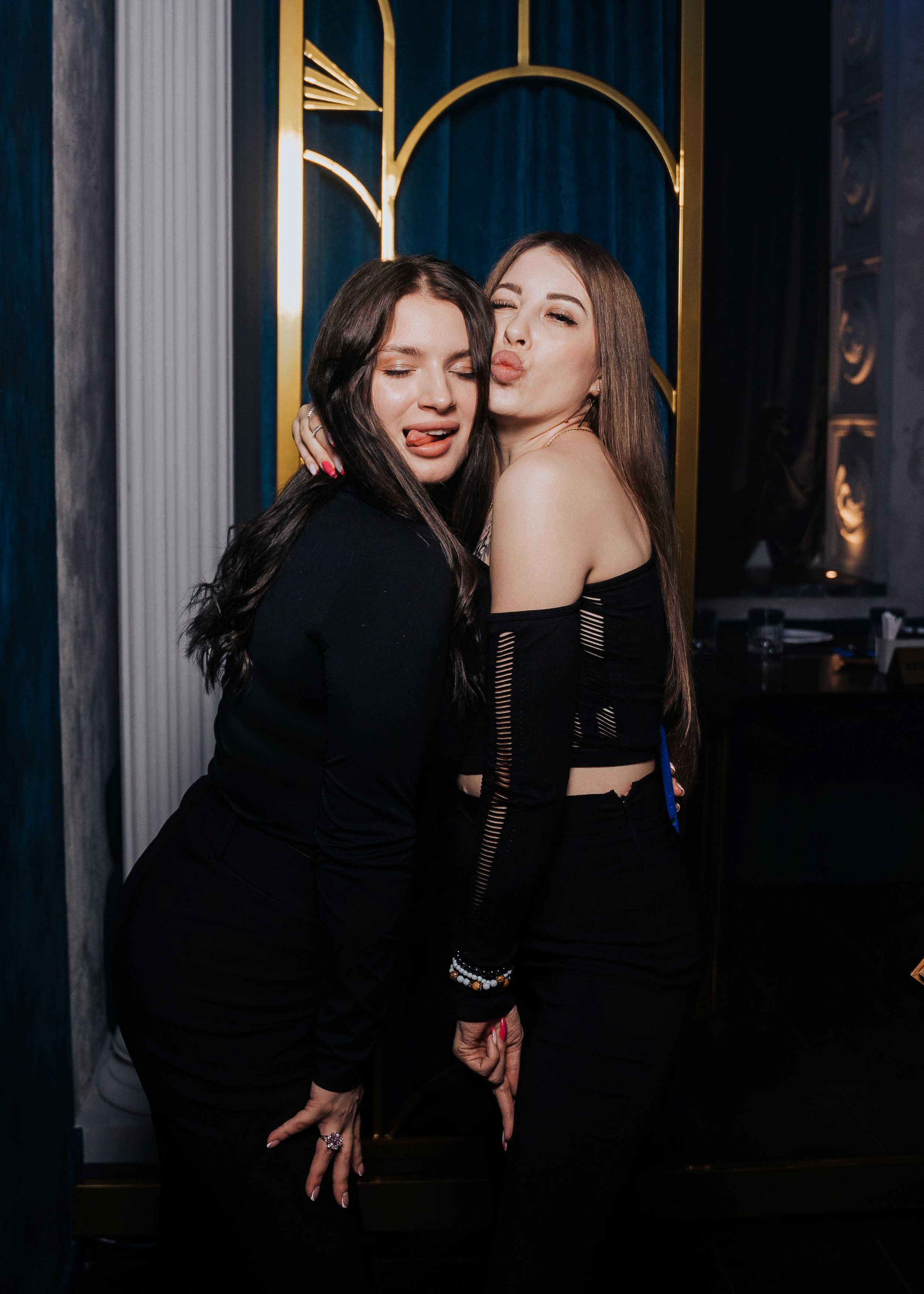 ЛУВР. СВОИ. ФОТООТЧЕТЫ-СОБЫТИЯ-МЕСТА