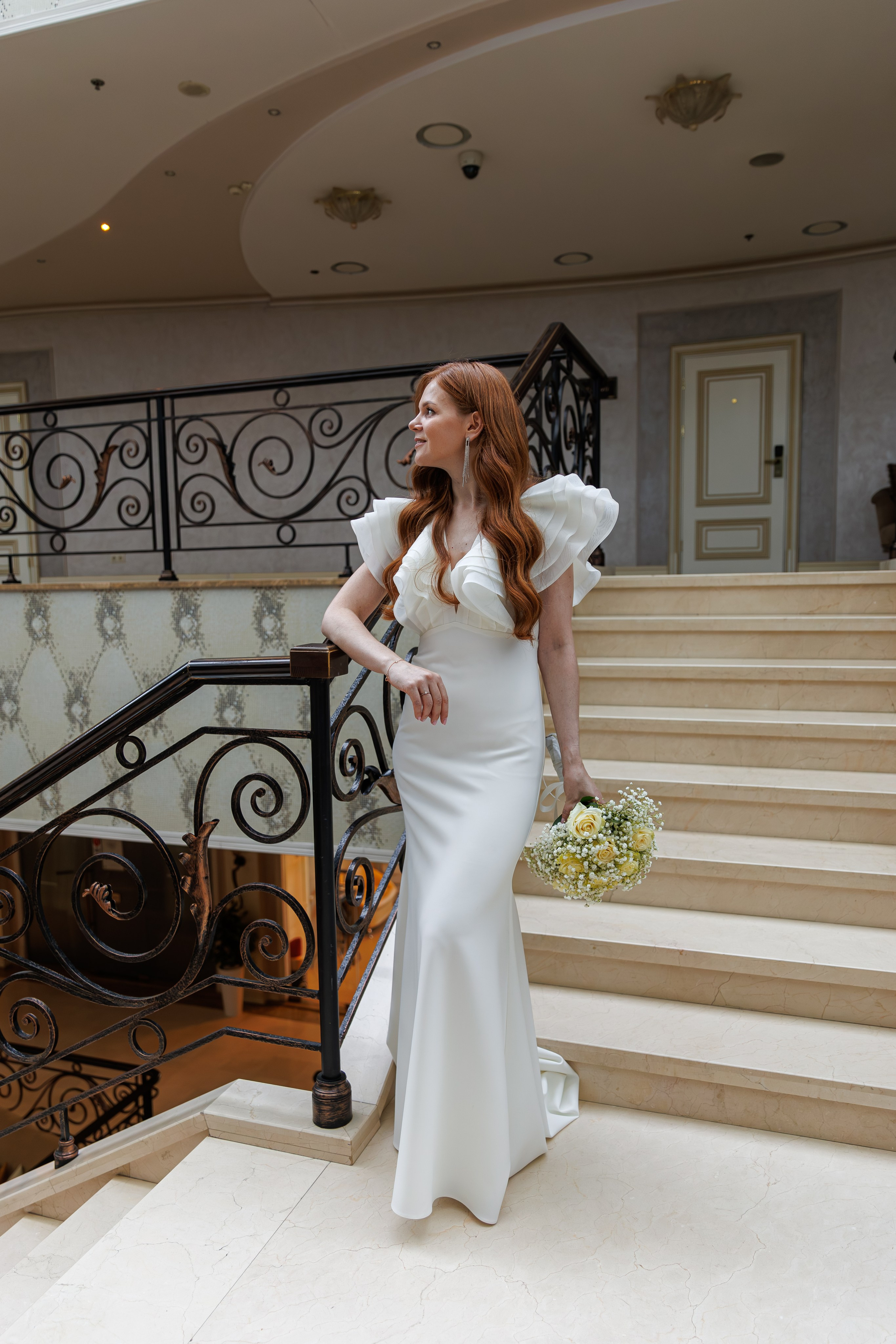 Свадебная фотосессия и сборы в отеле Милан (м. Домодедовская). Свадебный фотограф Москва и МО Сергей Киржаев