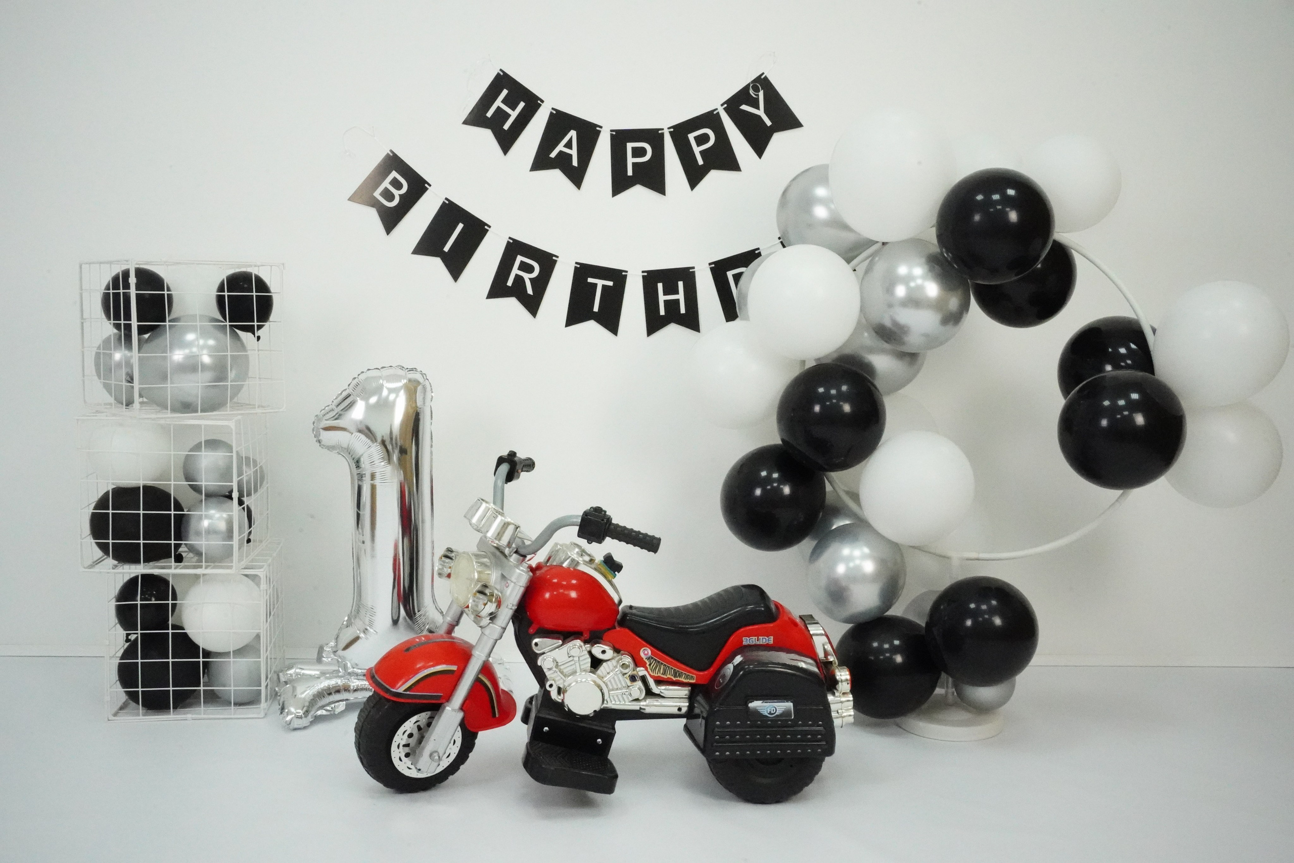 Наши Новые Фотозоны. Детская Фотостудия ГОДОВАСИКИ в Санкт-Петербурге фотосесия на годик