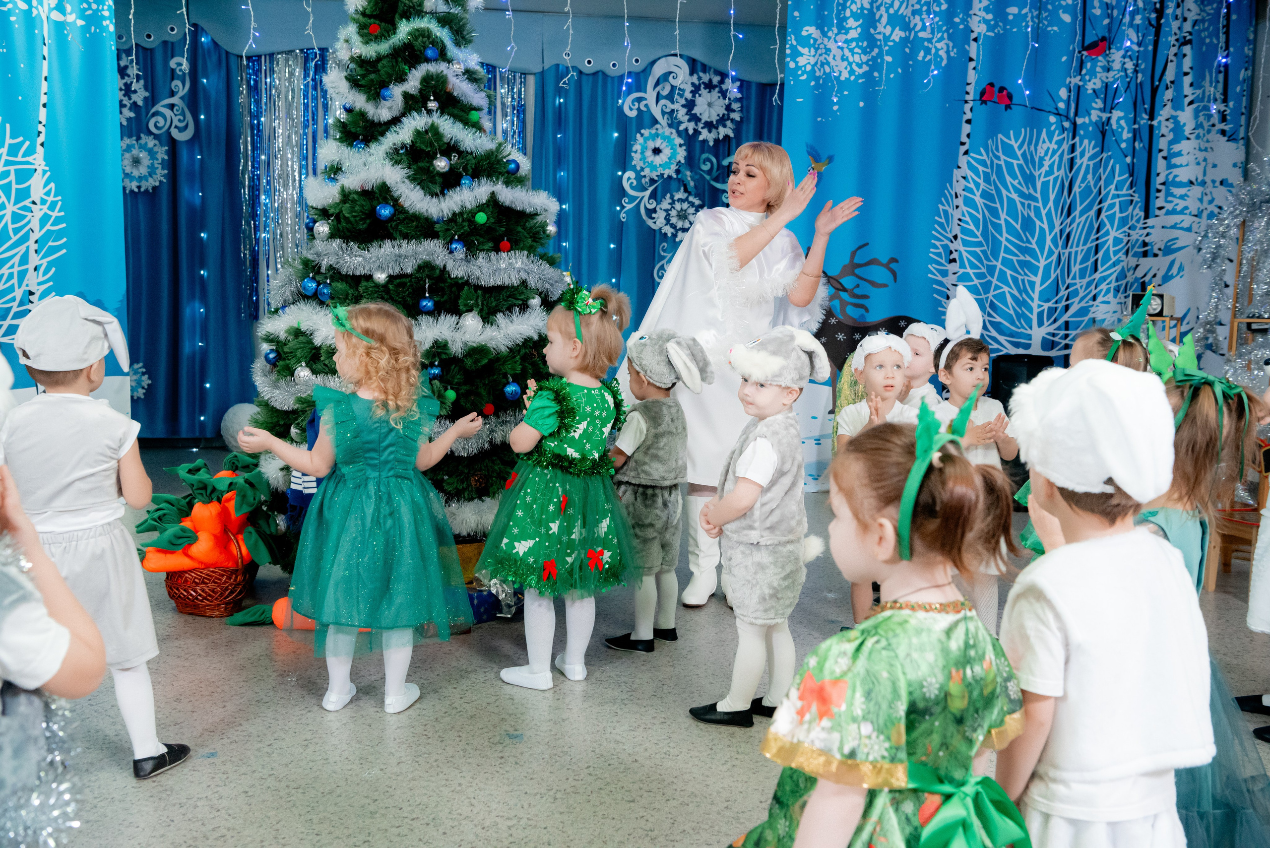 Ëлка в Детском Саду. Фотограф в Волгограде и Волжском Александр Горбань