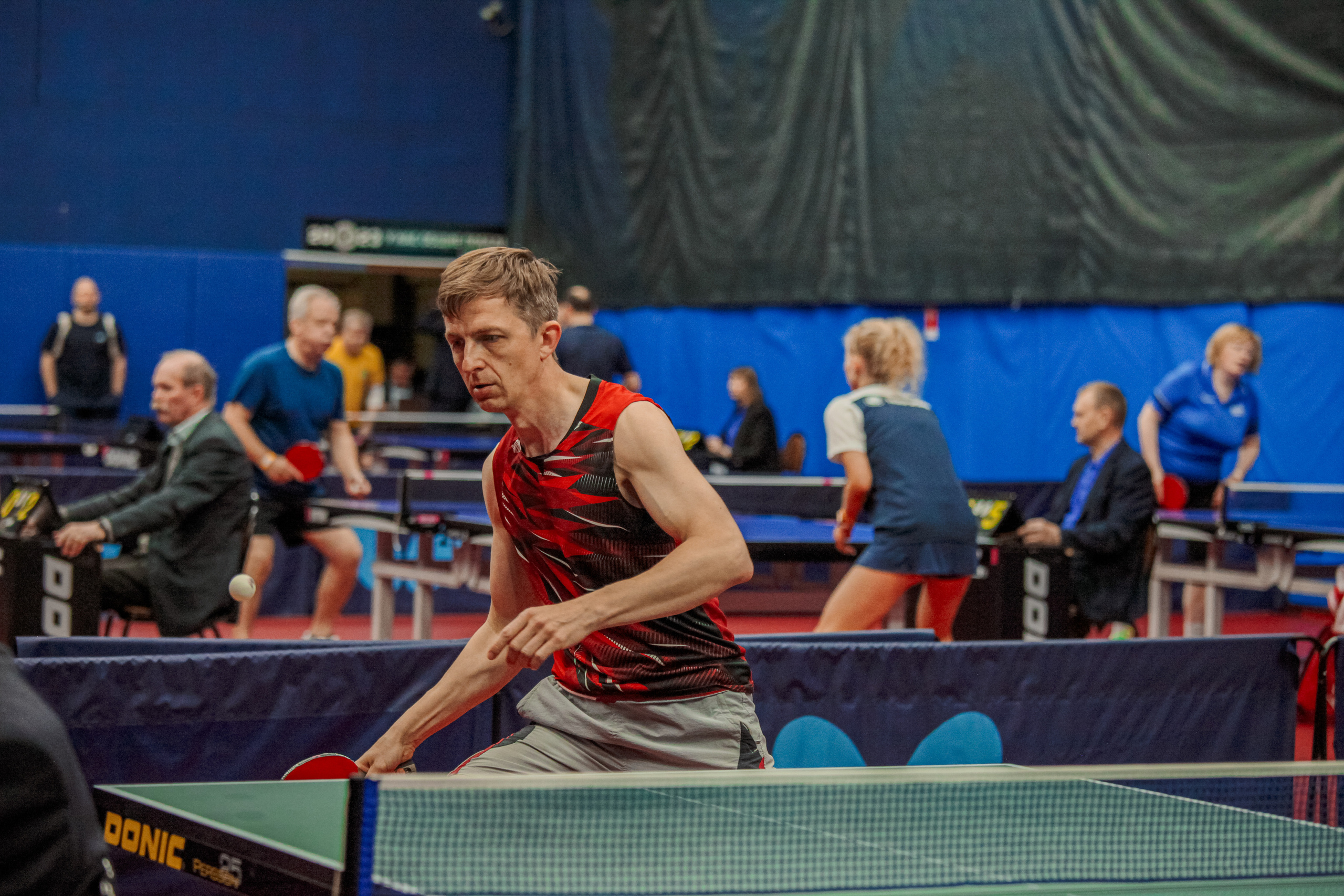 Чемпионат по настольному теннису. Репортажный, семейный, свадебный, портретный фотограф