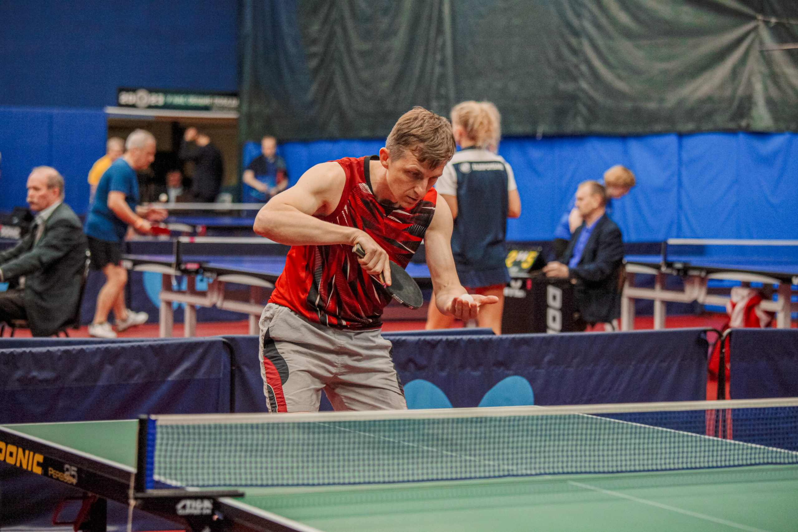 Чемпионат по настольному теннису. Репортажный, семейный, свадебный, портретный фотограф