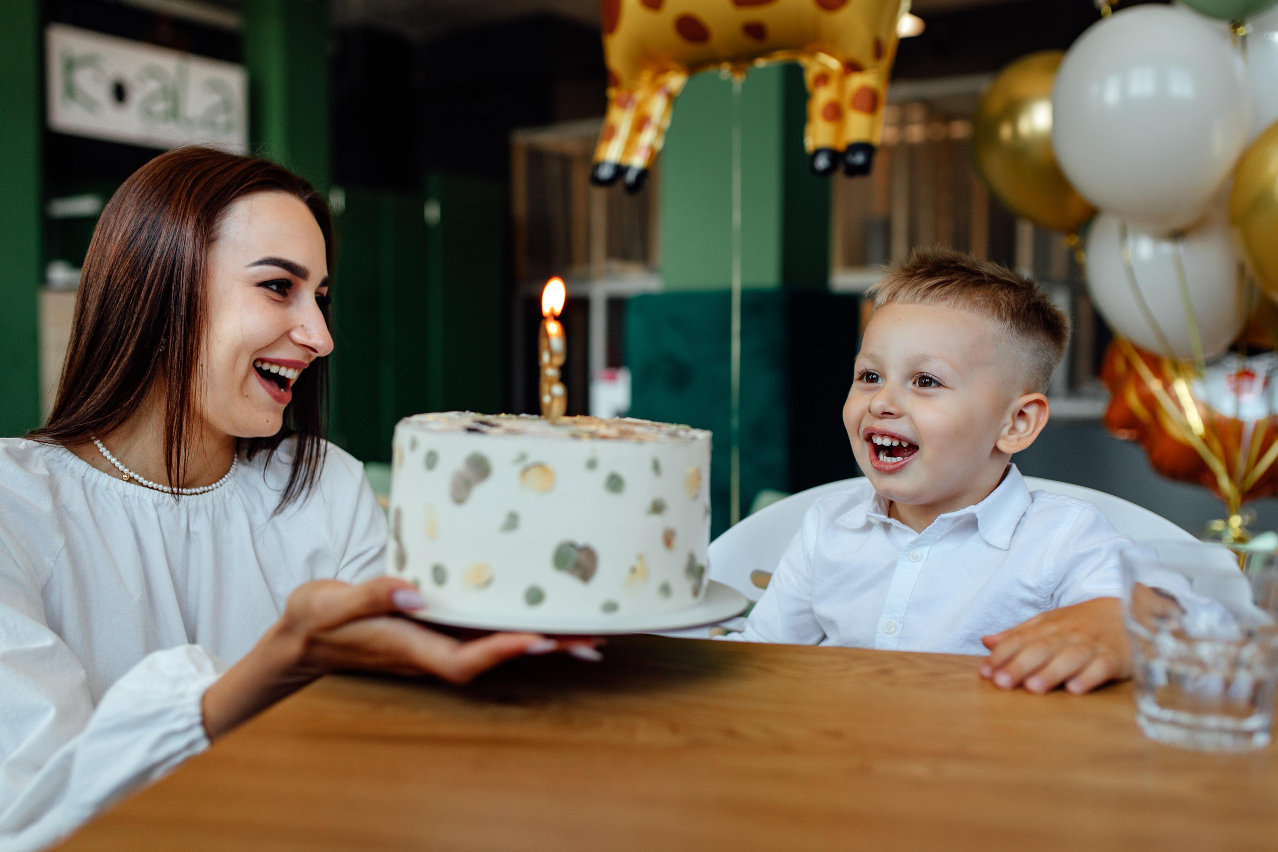 ДР Лёвы, три годика, клуб Куала