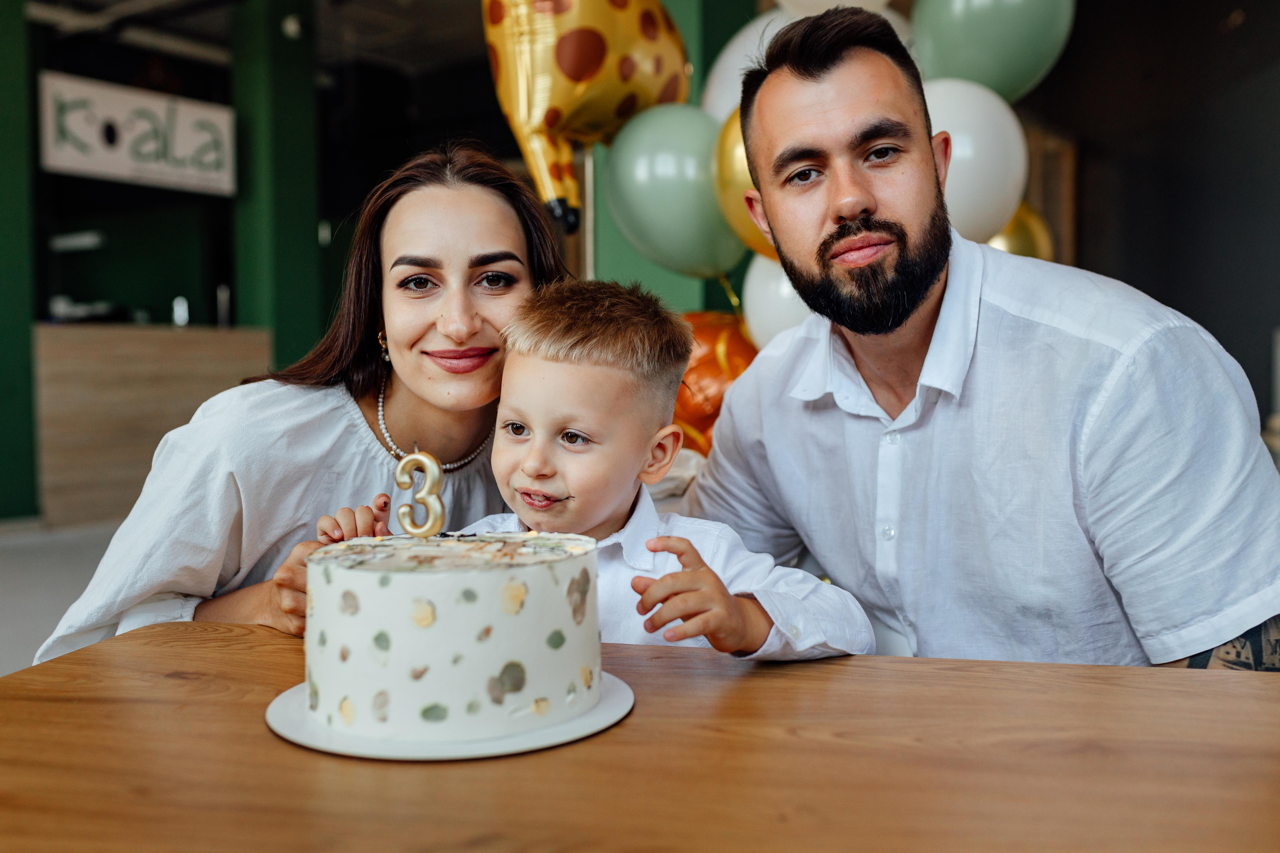 ДР Лёвы, три годика, клуб Куала