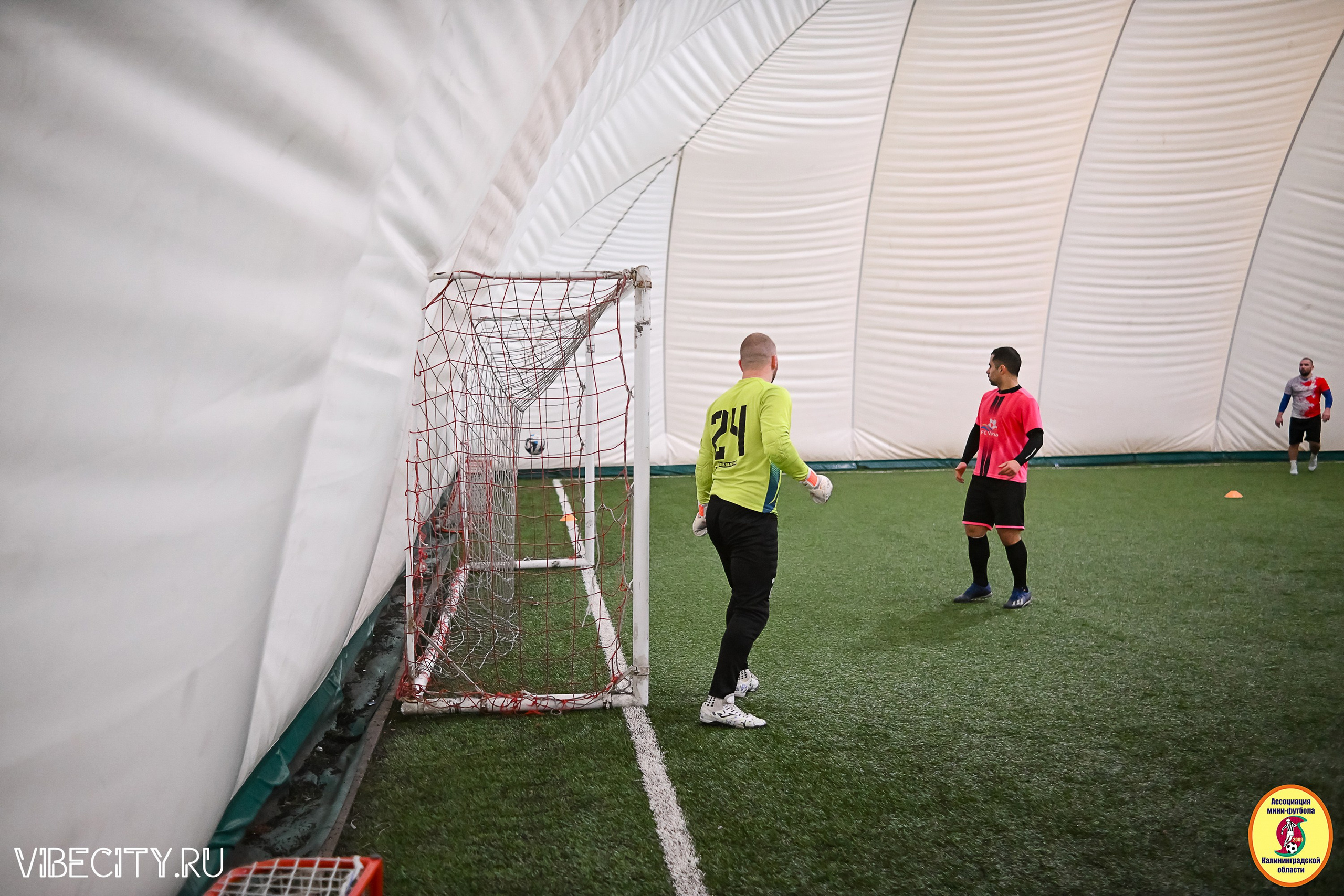 Награждение Премьер-Лига 6×6. VIBECITY.RU Вайб Сити Ру Фоторепортажи Фотоотчеты Калининград