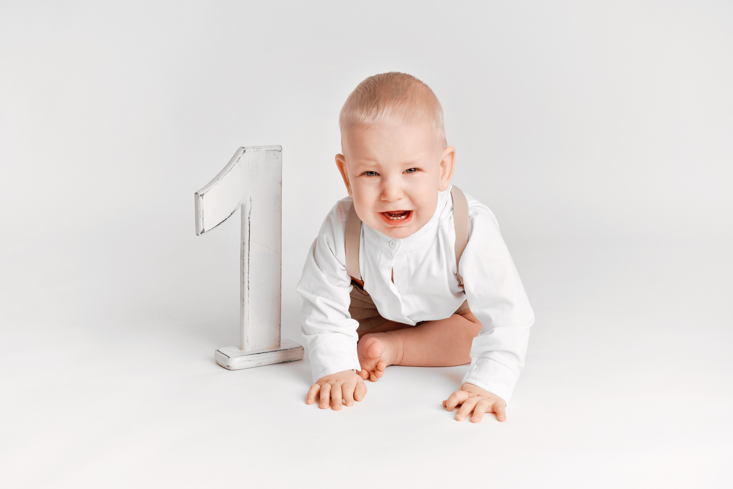 ГОДИК В РЕТРО СТИЛЕ. Фотограф новорожденных беременных в Тюмени Ткачук Татьяна