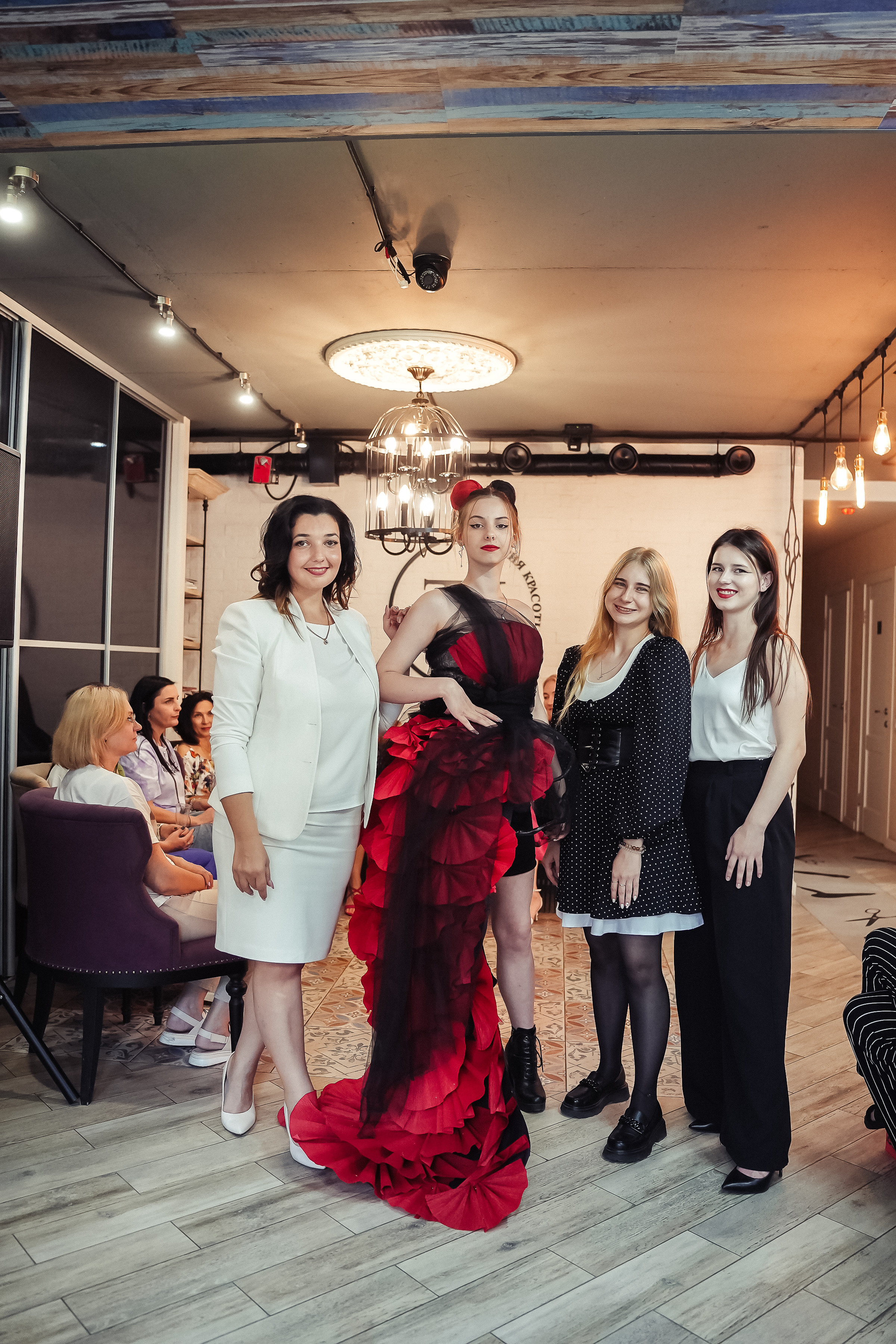 Контент для салона красоты