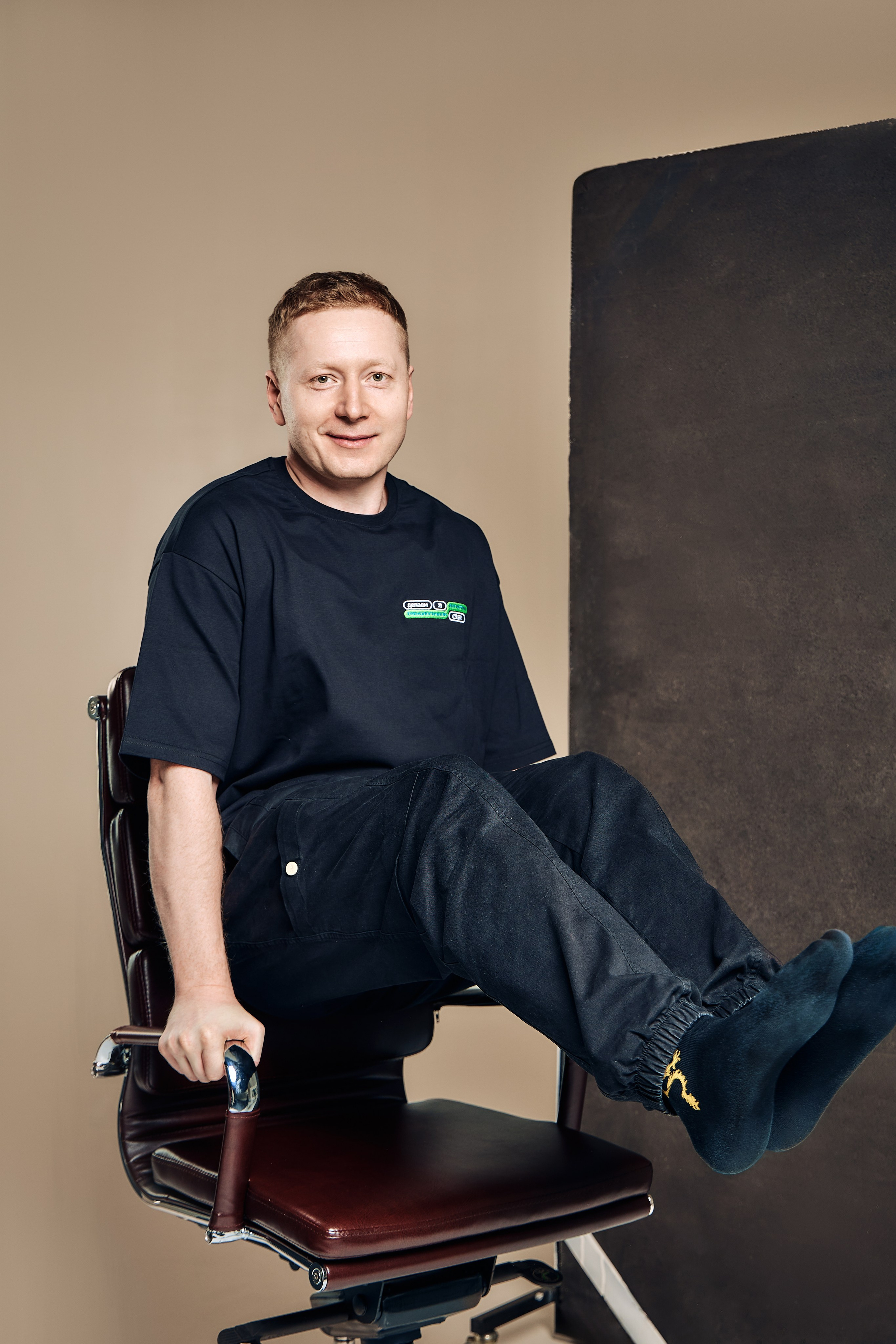 Фотосъёмка сотрудников СДЭК: как показать настоящих людей за работой. Валентина Похомова — профессиональный фотограф в Екатеринбурге