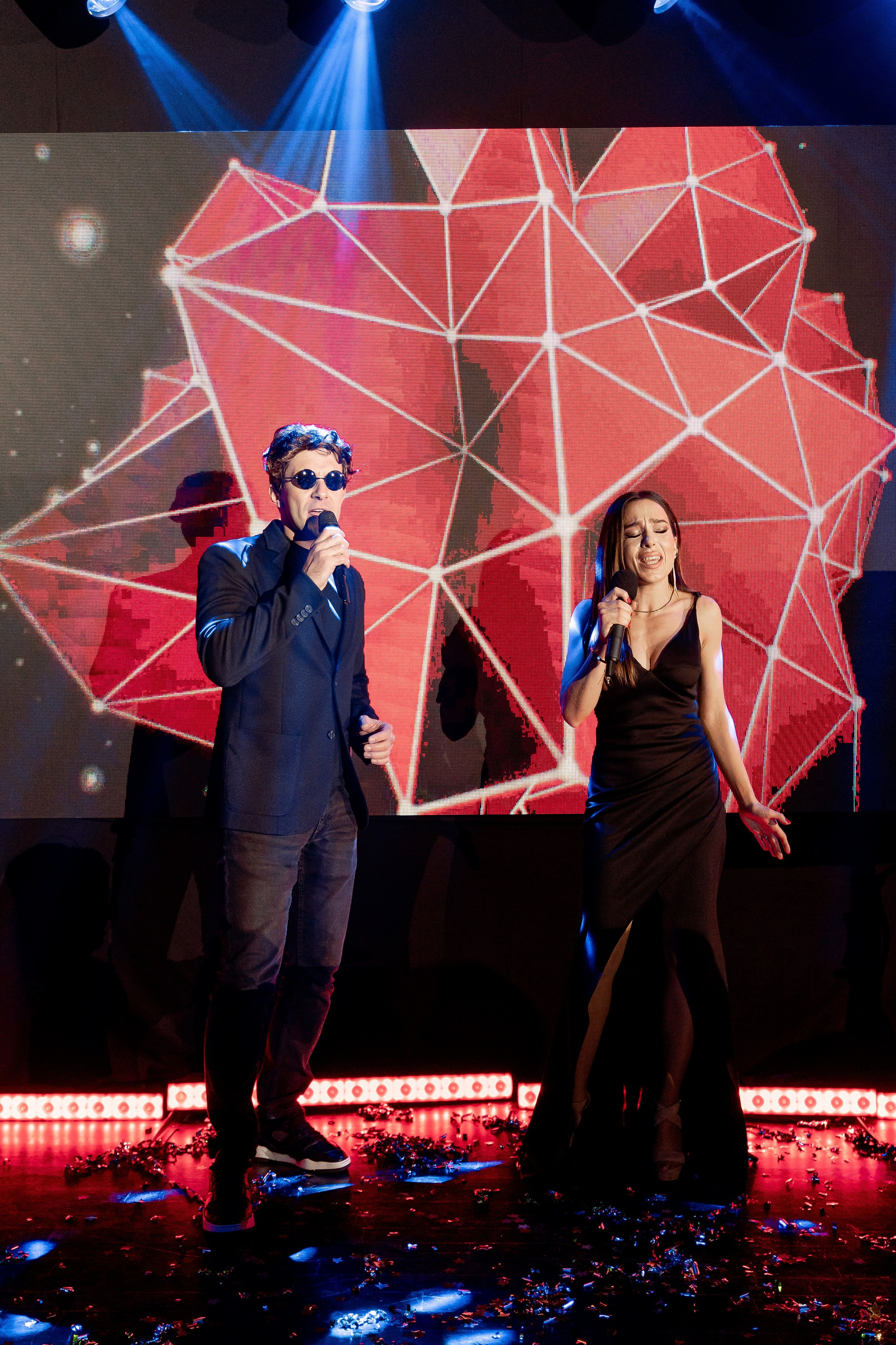 • корпоратив «АВЕНЮ». Фотограф, индивидуальные женские, мужские фотосессии в Ростове-на-Дону