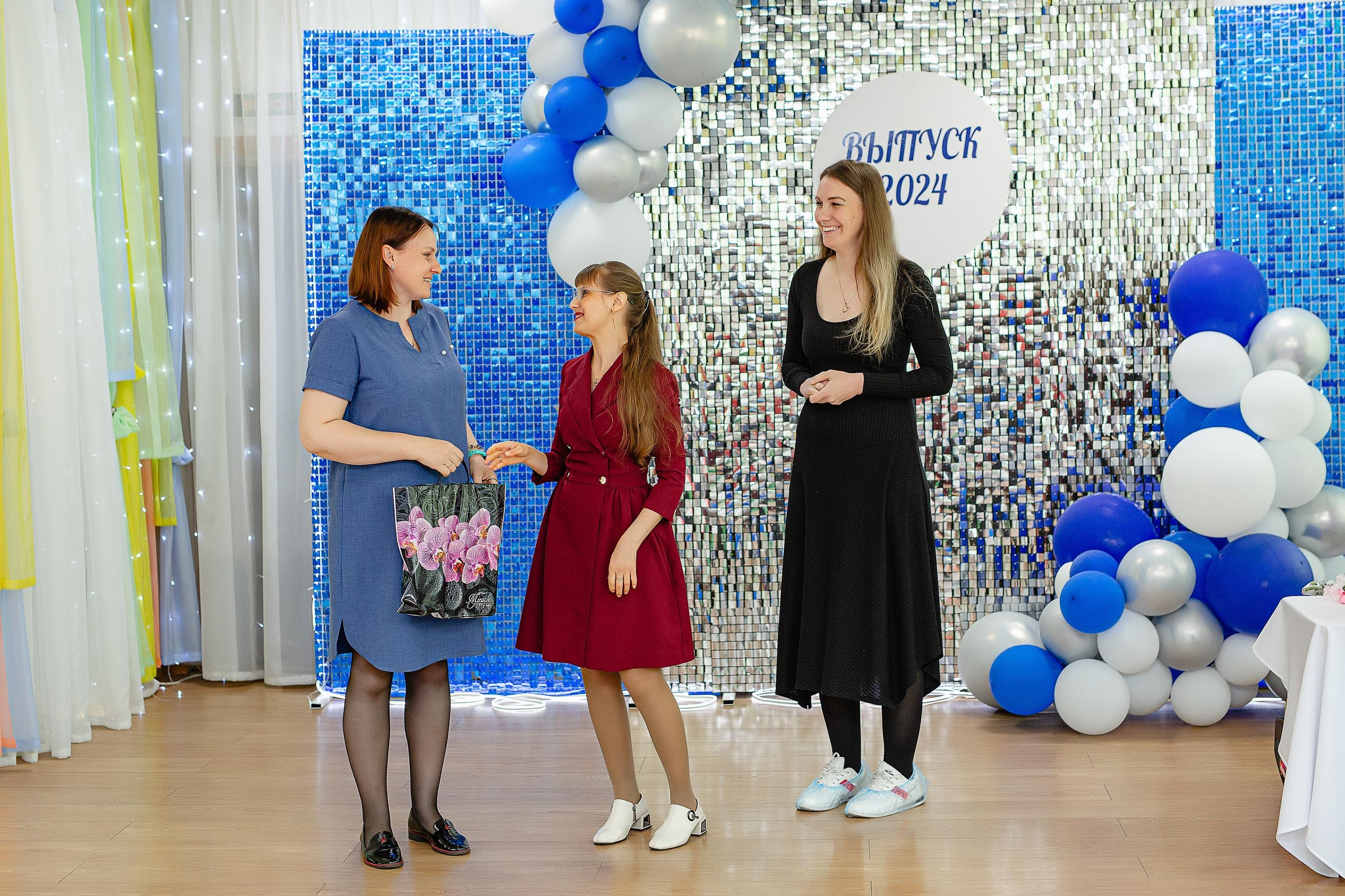 24.5.24 Выпускной Веснянка. Владивосток семейный фотограф Александр Степанов