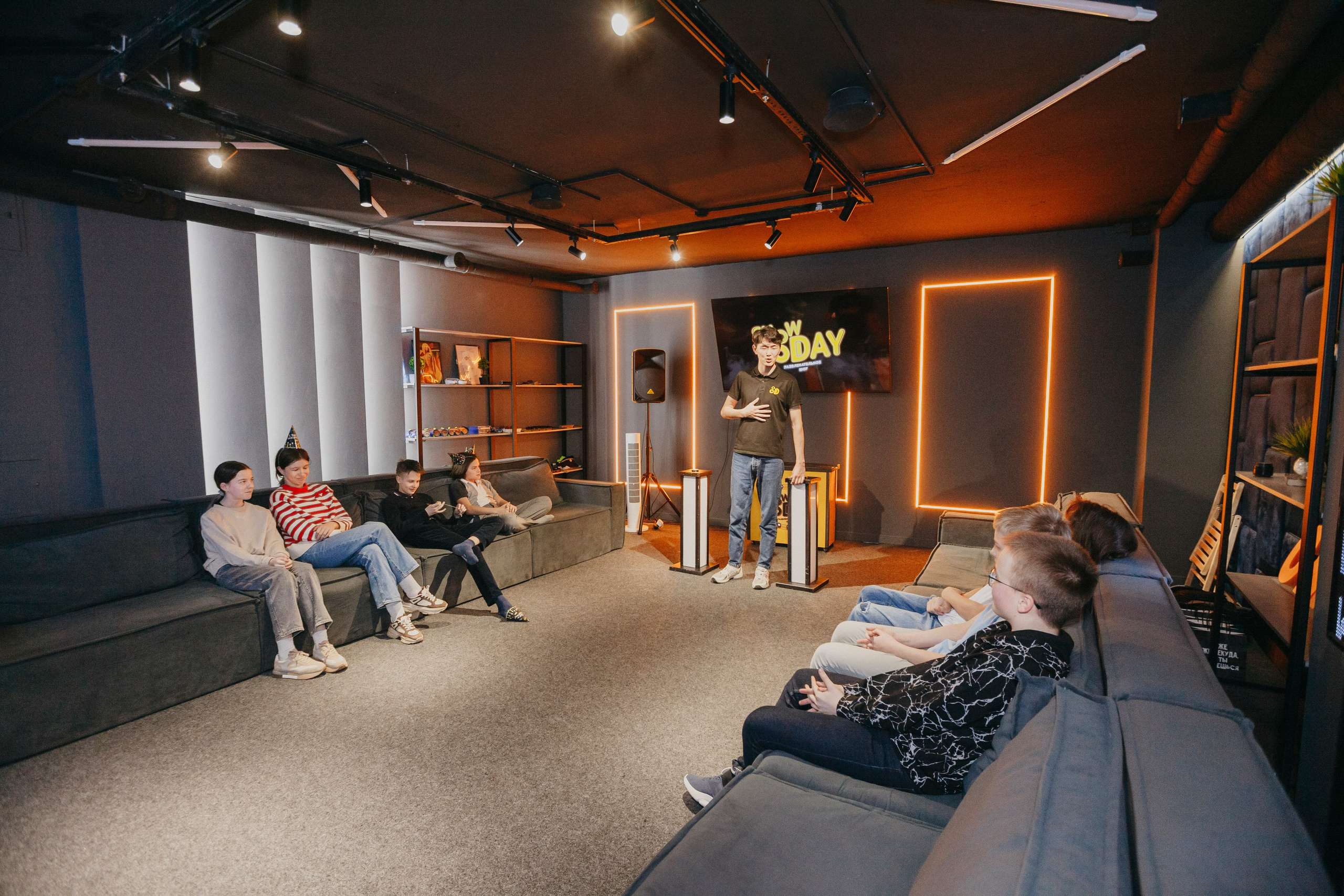 Show Today. Stanislav Baryshev — People. Emotions. Atmosphere