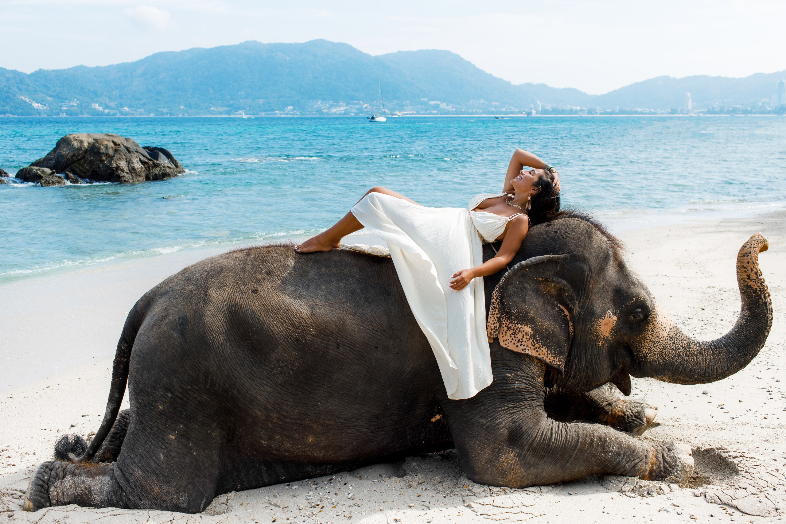 Фотосессия со слонами на Пхукете. Фотограф на Пхукете в Таиланде