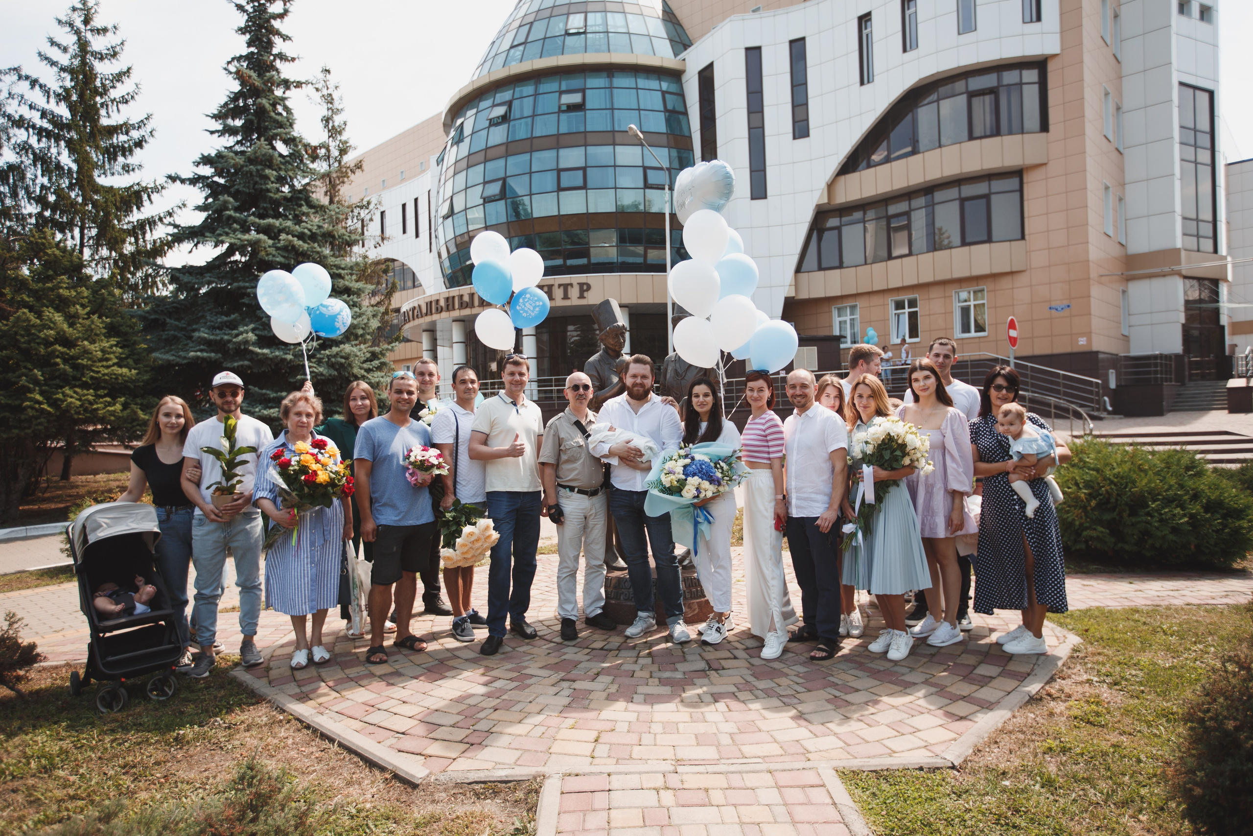 Фотограф на выписку из роддома в Белгороде. Свадебный и контент фотограф в Белгороде Ярослав Гаврилейченко