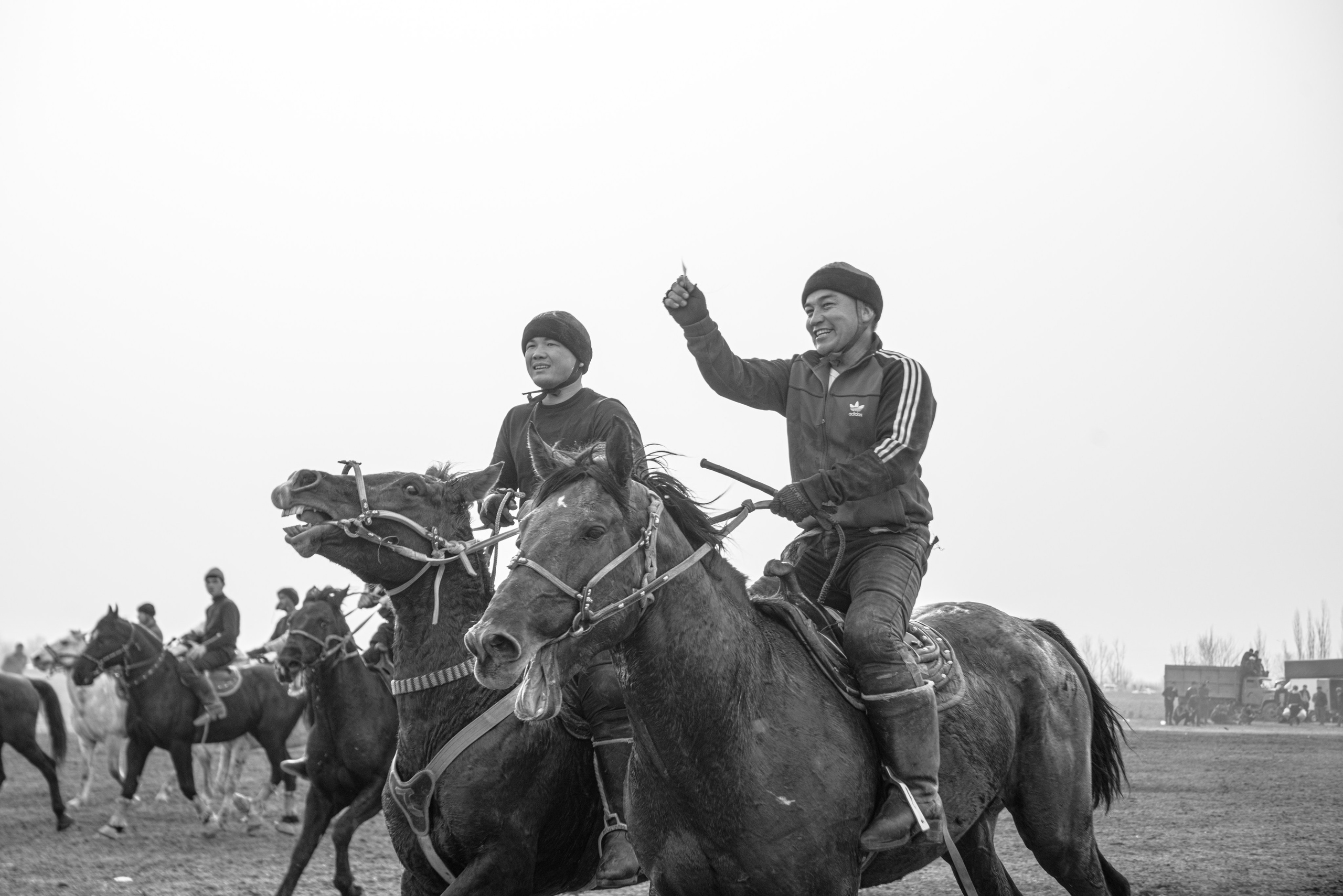 улак люди на лошадях средняя азия