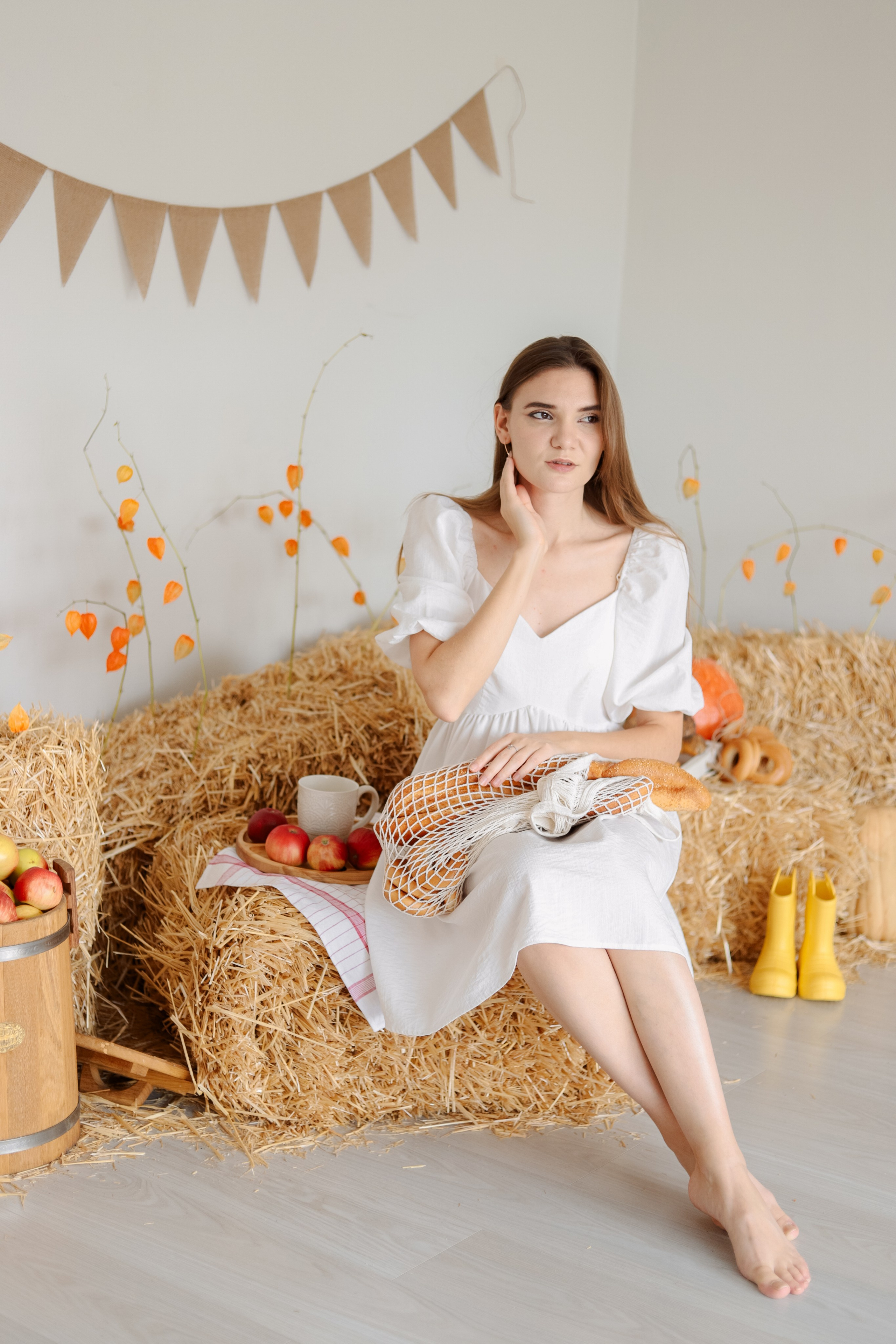 Фотодень в зале «Caramel» в осенних декорациях. Фотостудия LIGHT в Люберцах