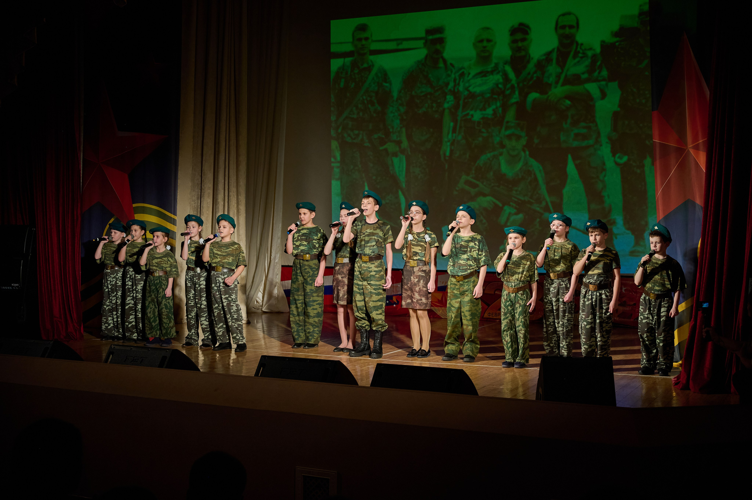 Кабардинка 23 февраля. Жизнь курорта Кабардинка в фотографиях