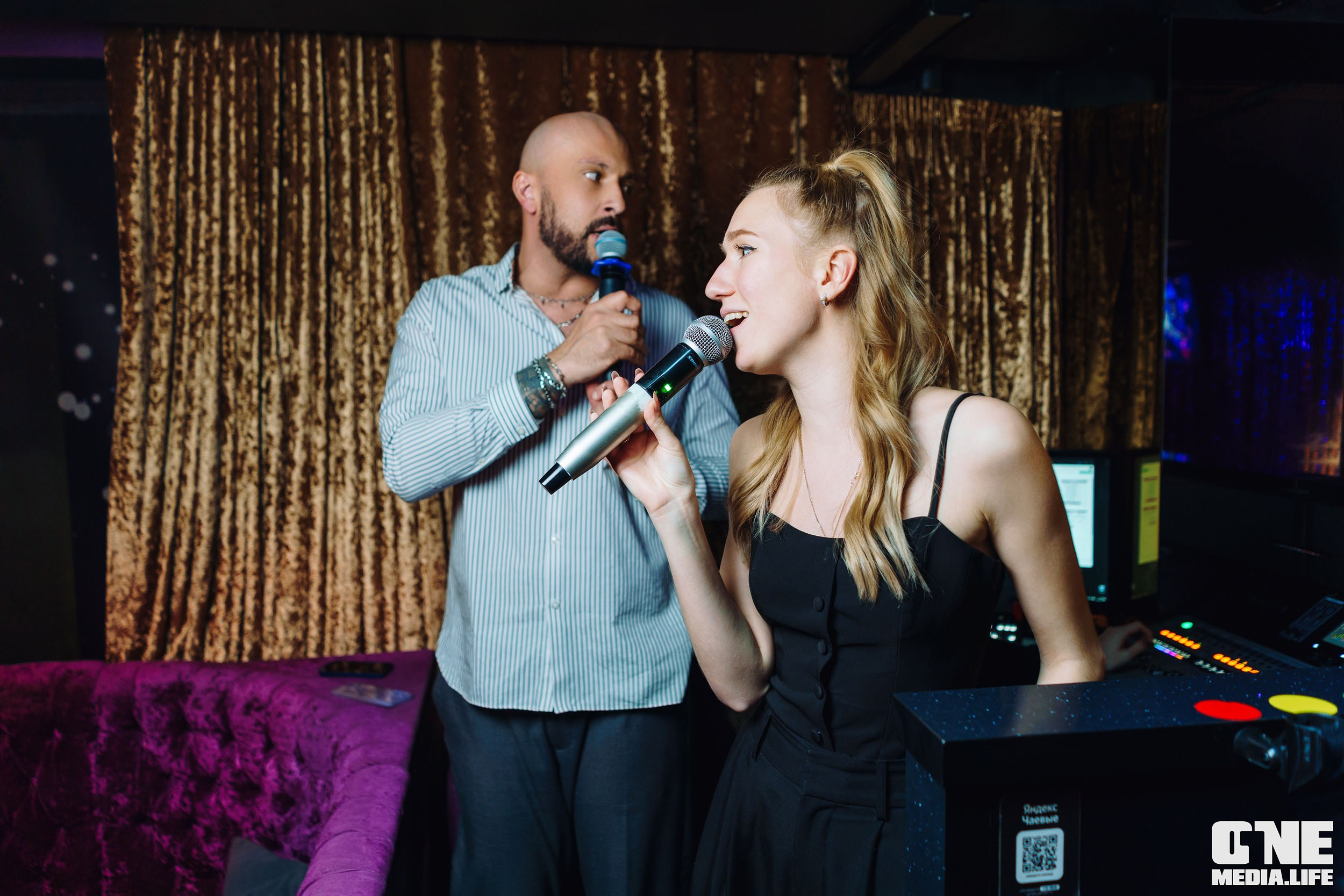 Фоторепортаж из караоке-клуба Эйфория. One Media Life: фоторепортажи, фотоотчеты с мероприятий и заведений