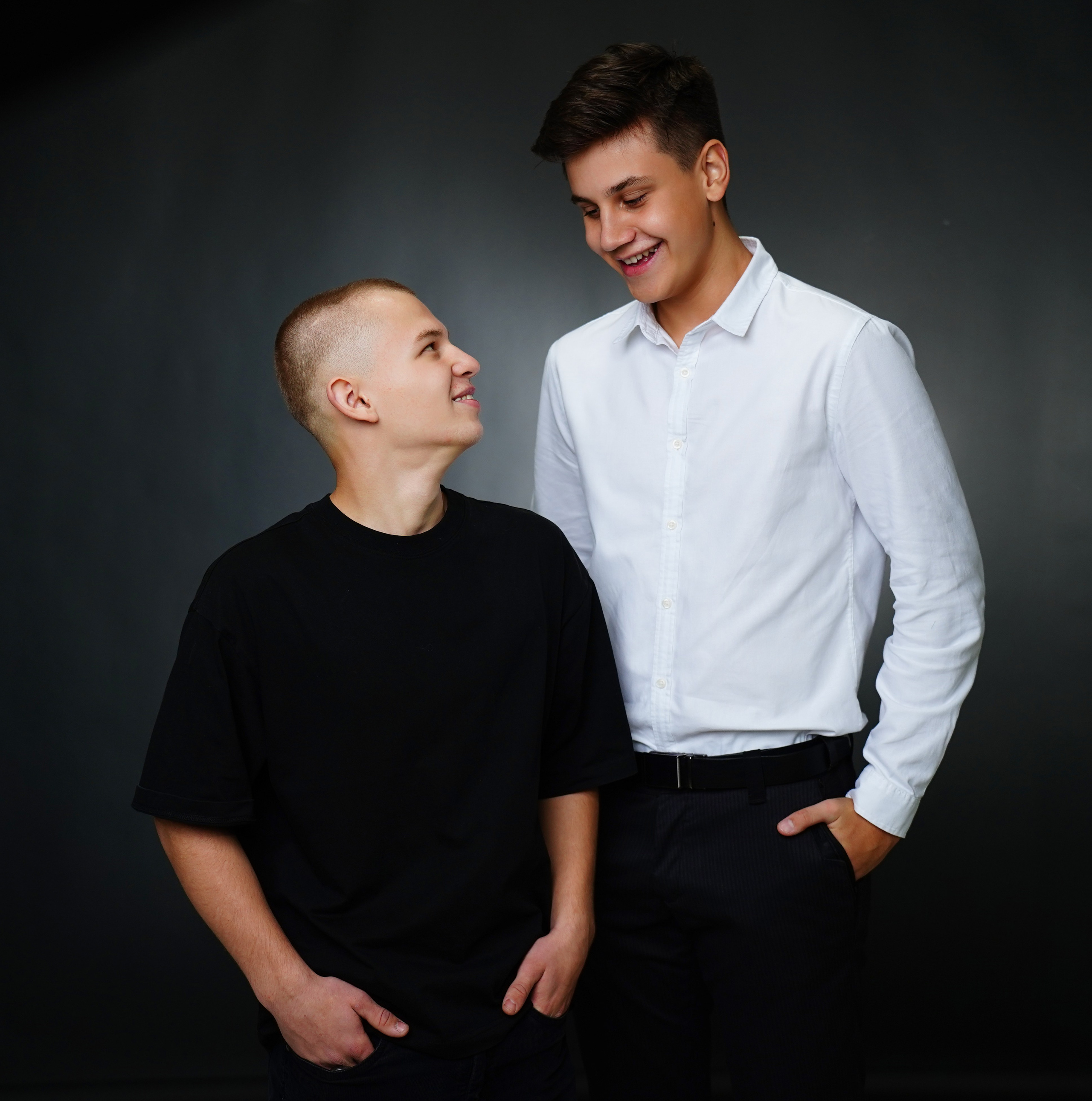 MEMENTO.Выпускные альбомы, школьные, юбилейные и другие книги. Ростов-на-Дону