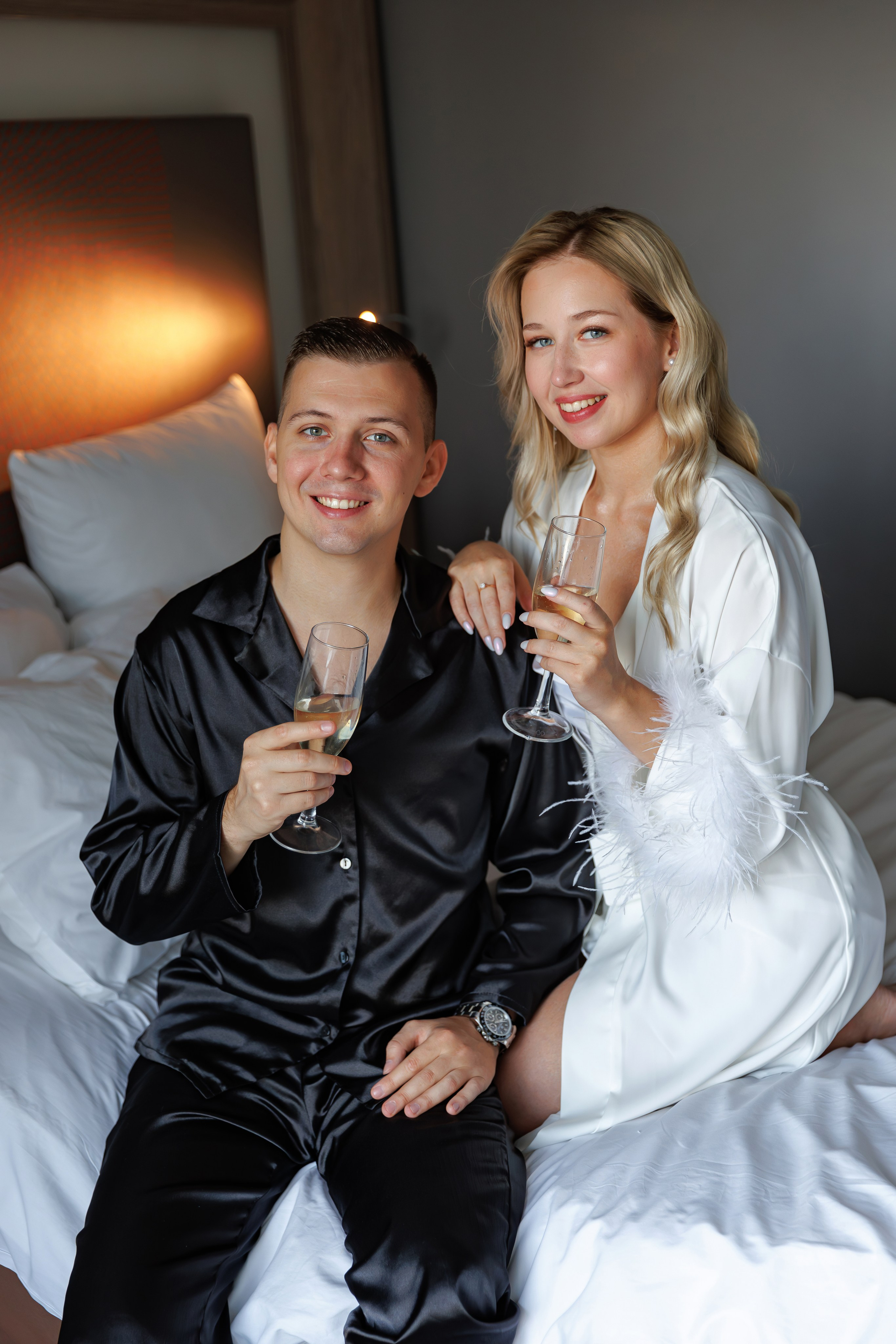 Свадебная фотосессия и сборы в NOVOTEL MOSCOW CITY. Свадебный фотограф Москва и МО Сергей Киржаев