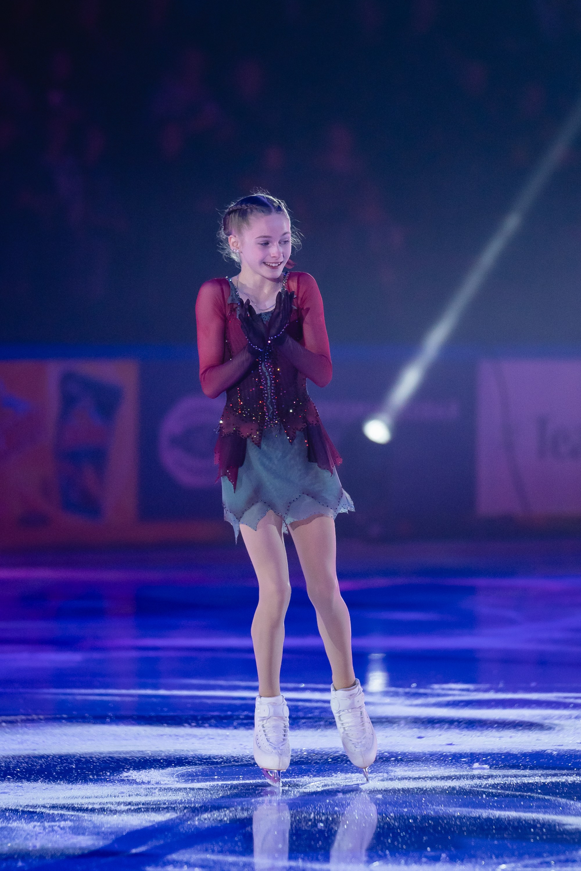 Шоу «Чемпионы на льду» в Новосибирске. Воробьева Ксения — Спортивный и танцевальный фотограф Новосибирск