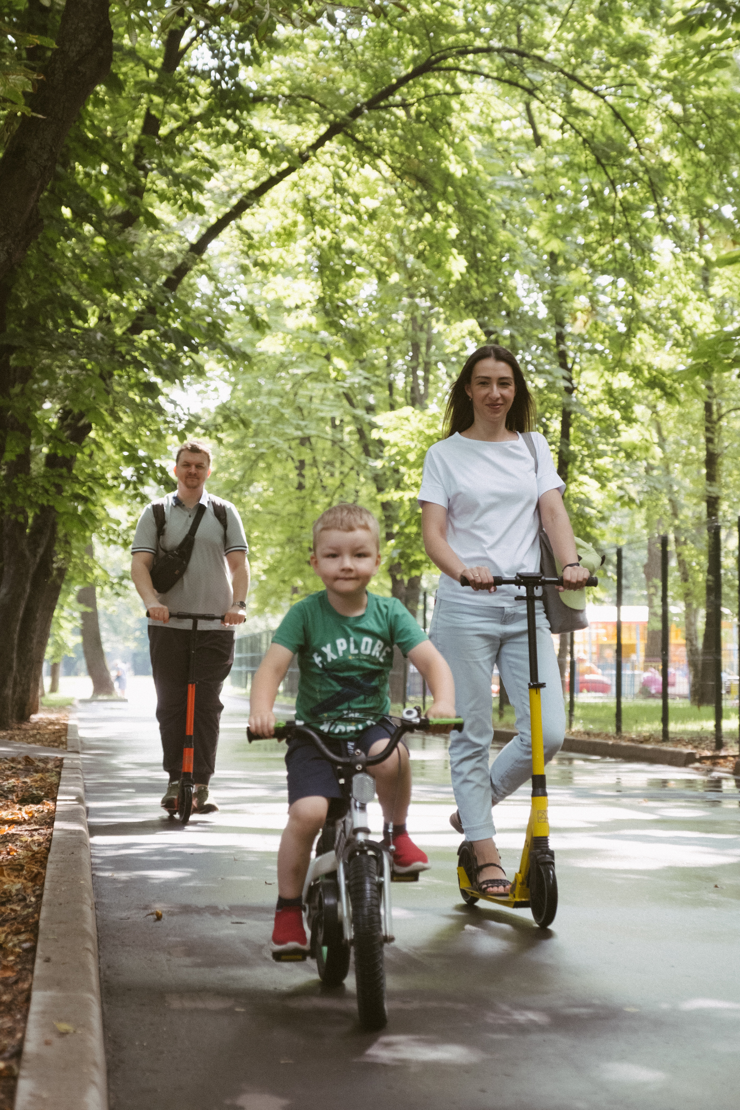 Прогулка в парке — Юля, Стас и Максим. Семейный и детский фотограф в Москве Светлана Потемкина