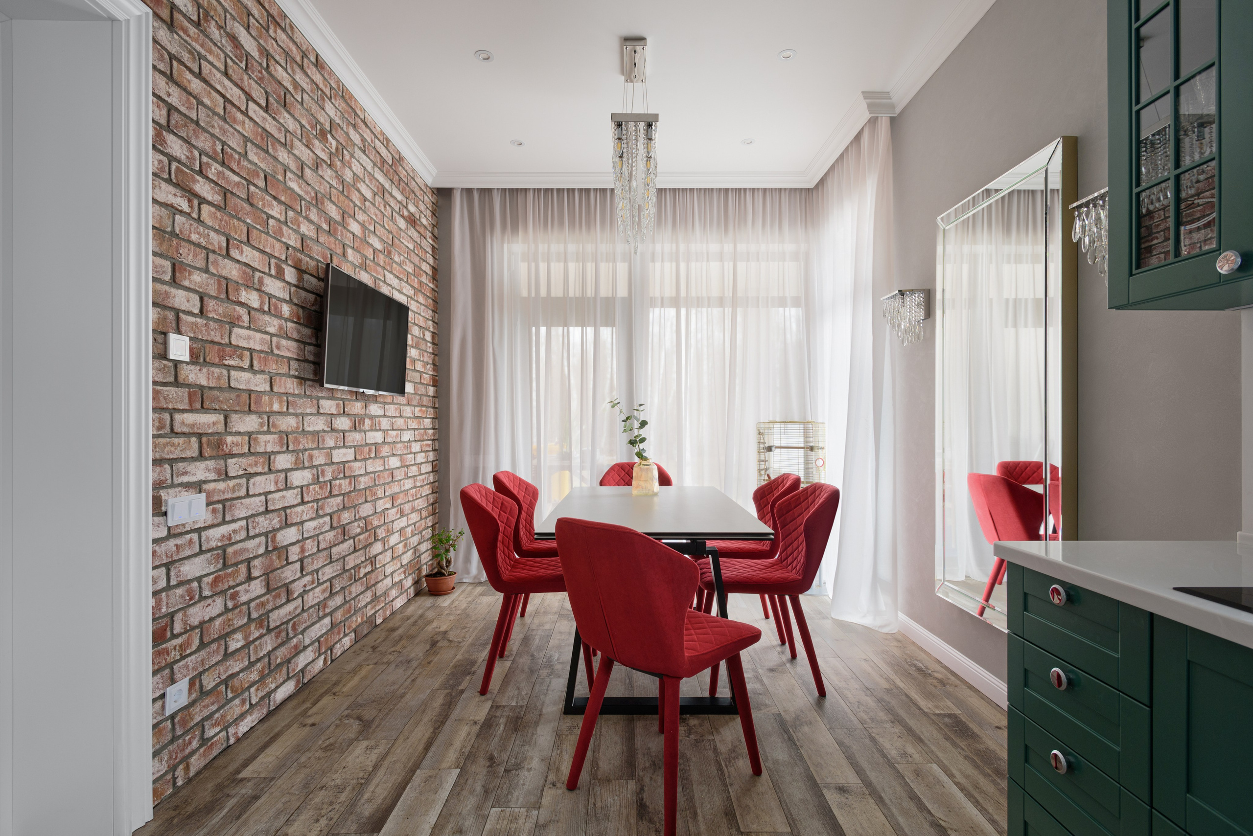 Интерьерная съёмка мебели и дверей: дерево, фурнитура, встроенные системы. Роман Свободный — интерьерная и архитектурная съёмка, Москва и МО