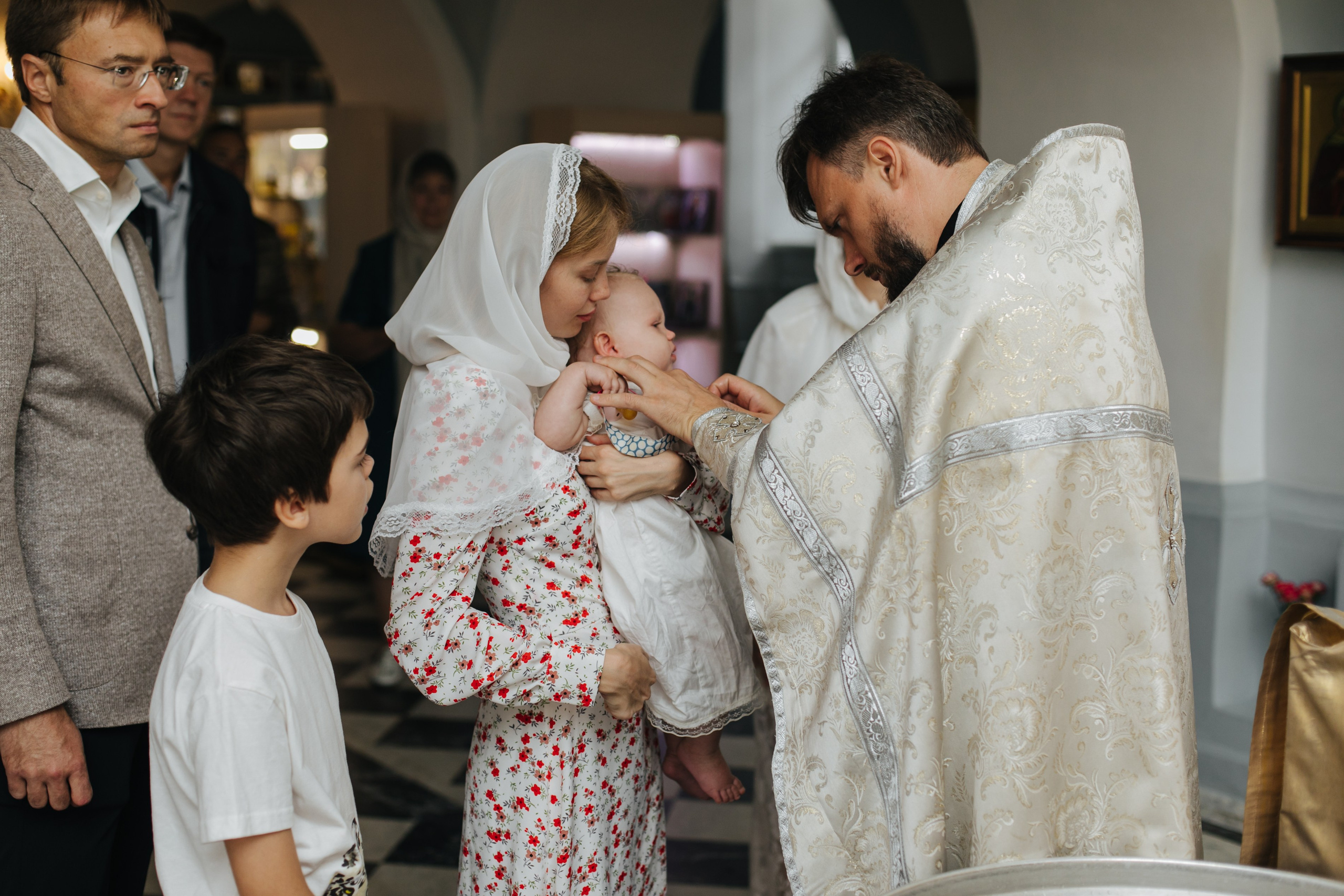Крещение церковь Трех Святителей СПб. Фотограф на крещение в Санкт Петербурге