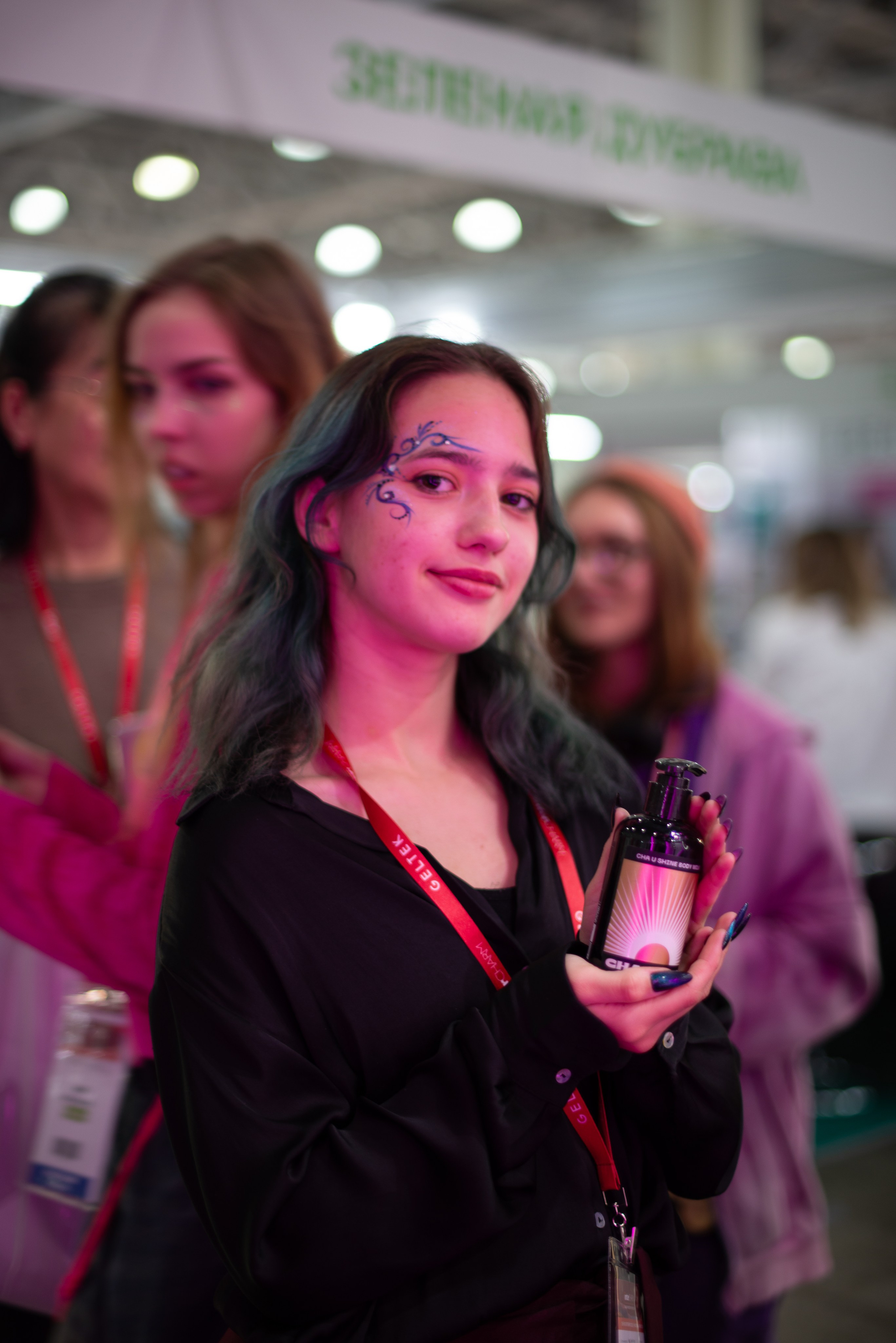 InterCHARM 2025 осень. Victoria Radjevna Репортажный Фотограф — Видеограф Москва • Санкт-Петербург